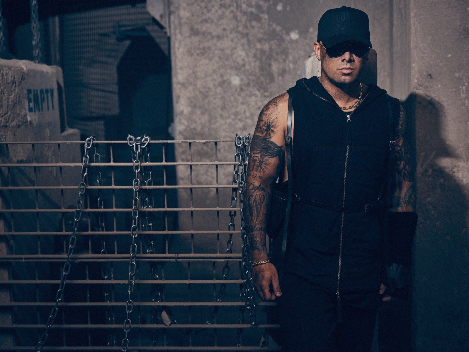 1600x1200 Premios Juventud 2024: Wisin debuts as host, Peso Pluma, Carin León and Maluma lead nominations