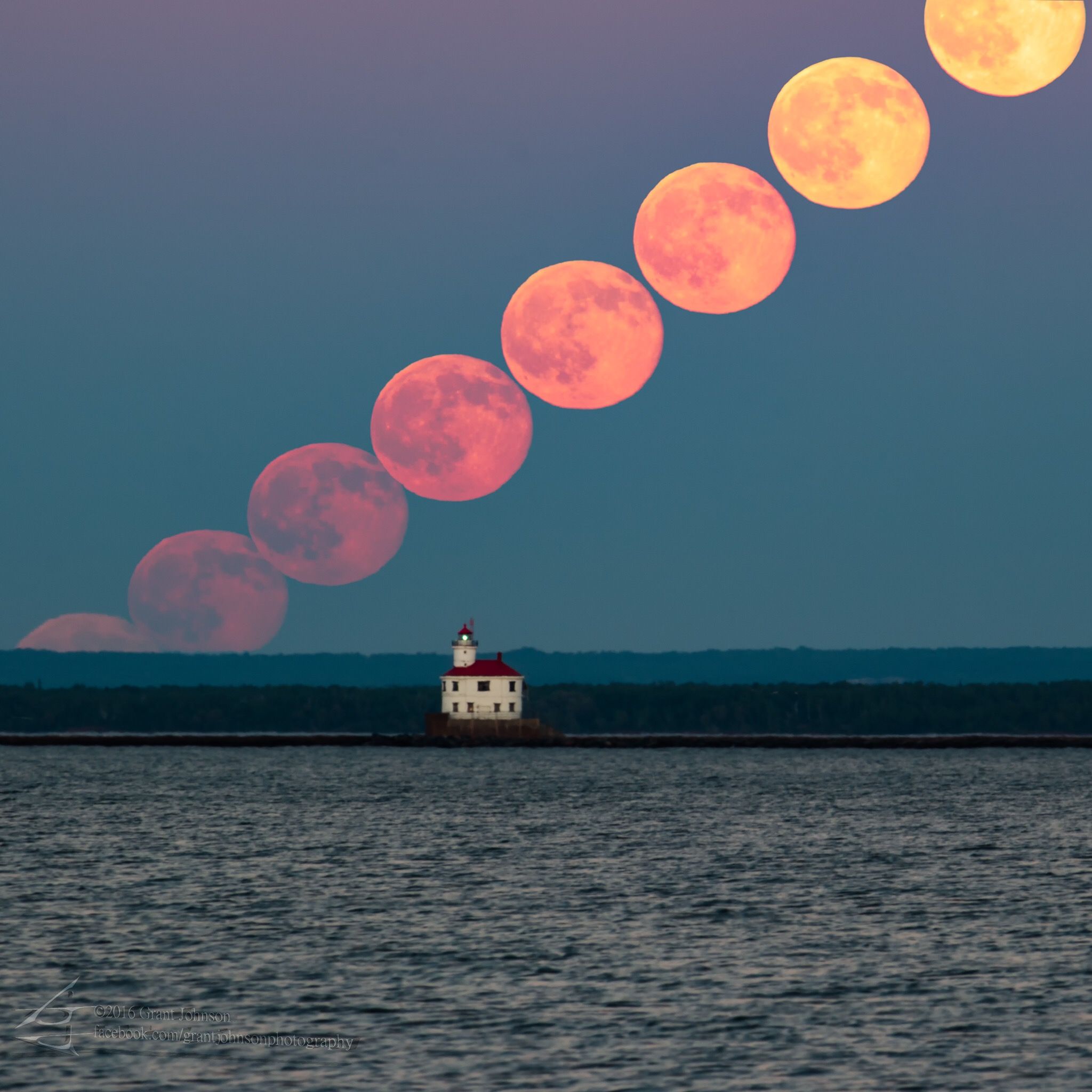 2048x2048 Delicious 'Strawberry Moon' Photo: Rare Solstice Full Moon Wows Stargazers