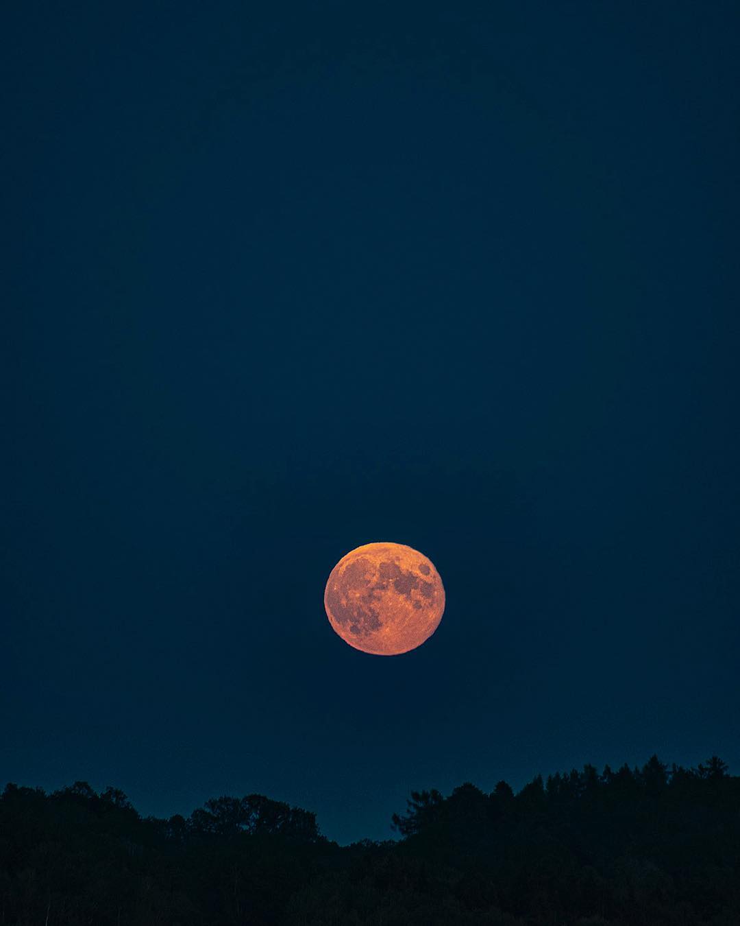 1080x1350 TRENDING: A Full Strawberry Moon Will Appear in S'pore on June 2020