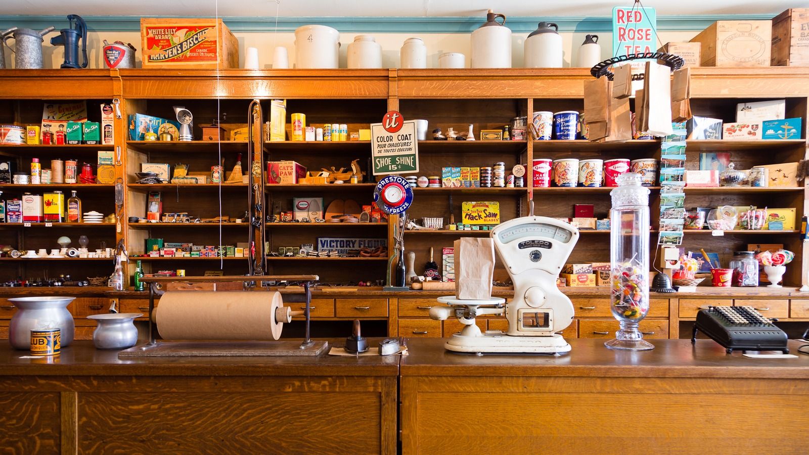 1600x900 How Shopping At A General Store Was Different From Modern Supermarkets