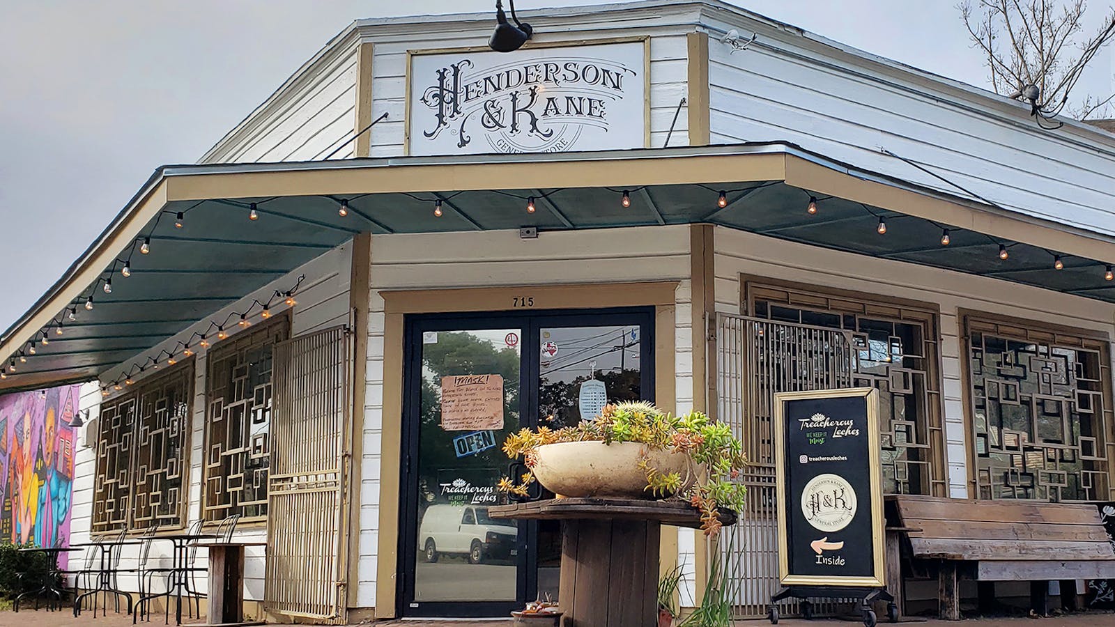 1600x900 Texas Monthly Recommends: An Old Fashioned General Store In Houston