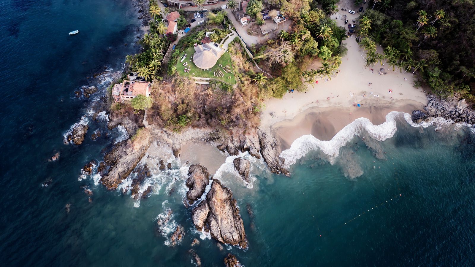 1600x900 Take A Beach Vacation On A Budget To This Beautiful Mexico Town