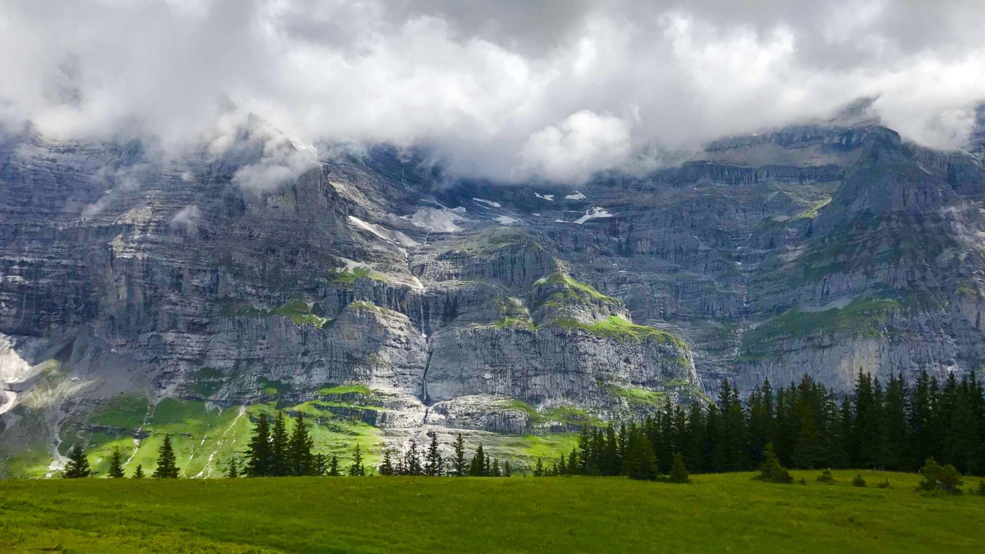 1974x1111 Zell Am see, Austria. [OC] [1974x1111]