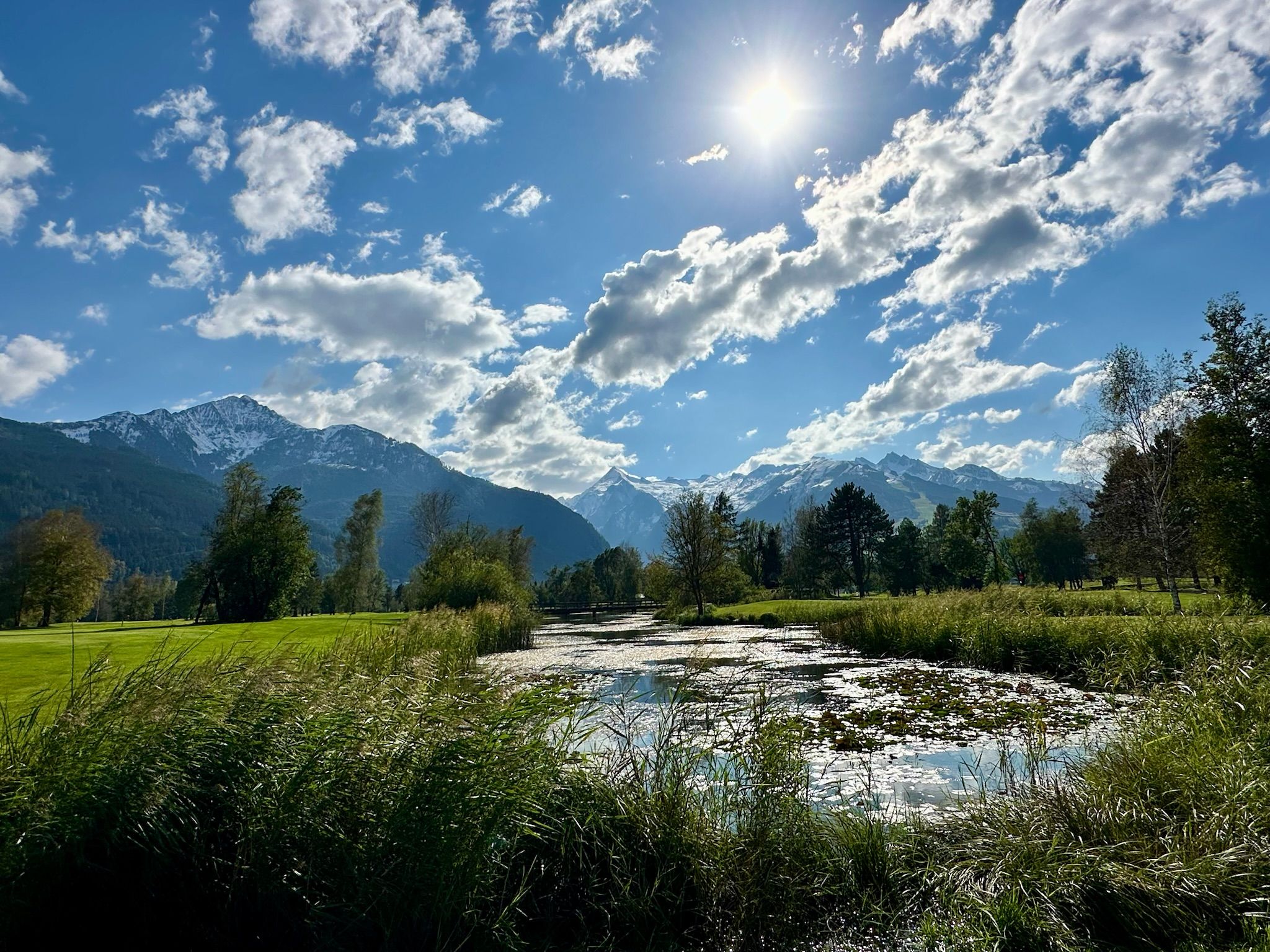 2048x1536 Golf In The Alps: Zell Am See Kaprun, Austria