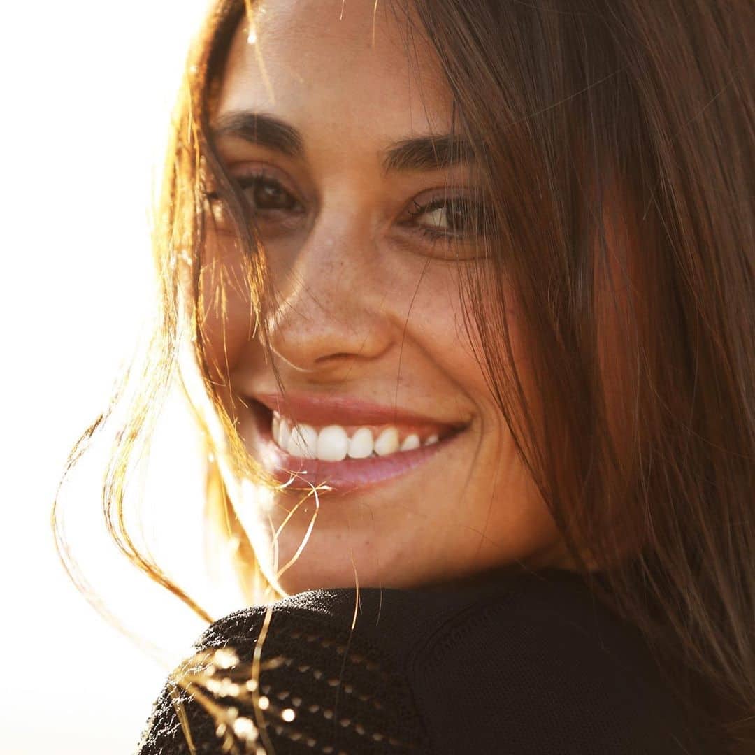 1080x1080 Antonella Roccuzzo Wallpaper