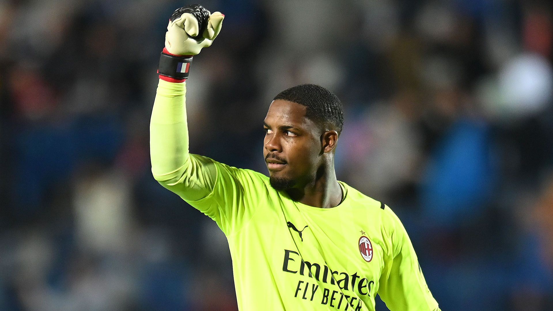 1920x1080 Milan Goalie Mike Maignan Reaches Flattering Milestone vs Frosinone