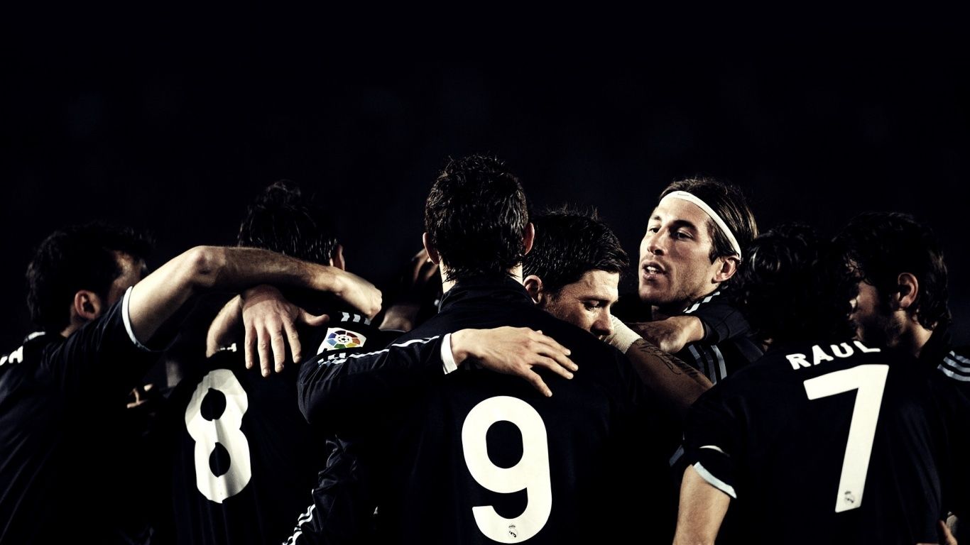 1366x768 Real Madrid Team 4K UHD Wallpaper for UltraHD Desktop and TV : Smartphone and Tablet Devices