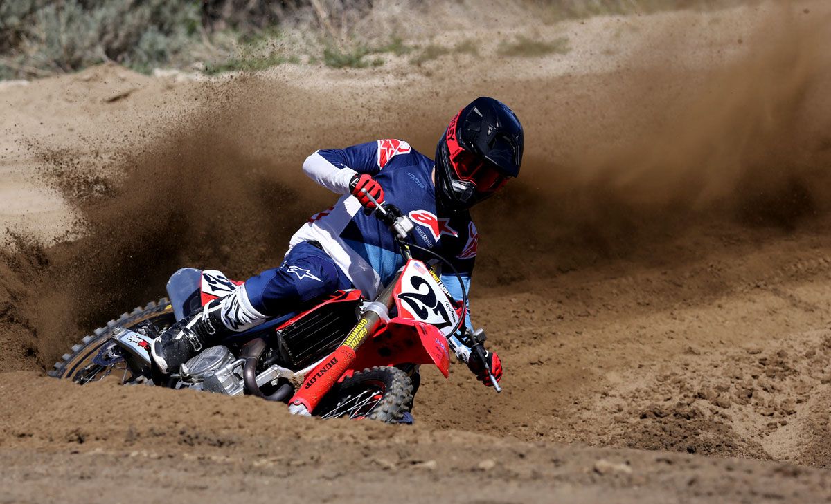 1200x729 Long Haul: 2021 Honda CRF450R Bike Test
