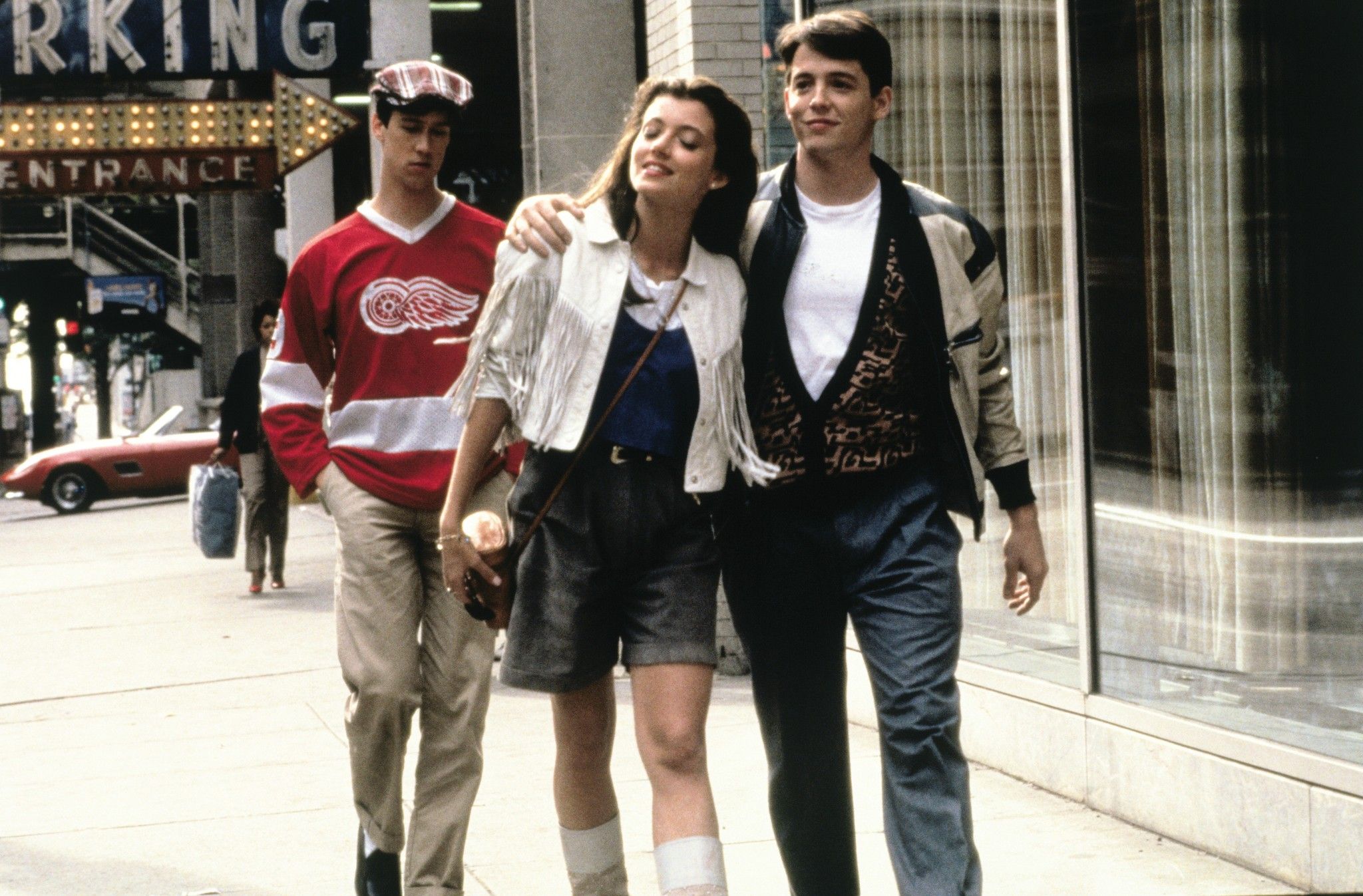 2048x1347 Mia Sara