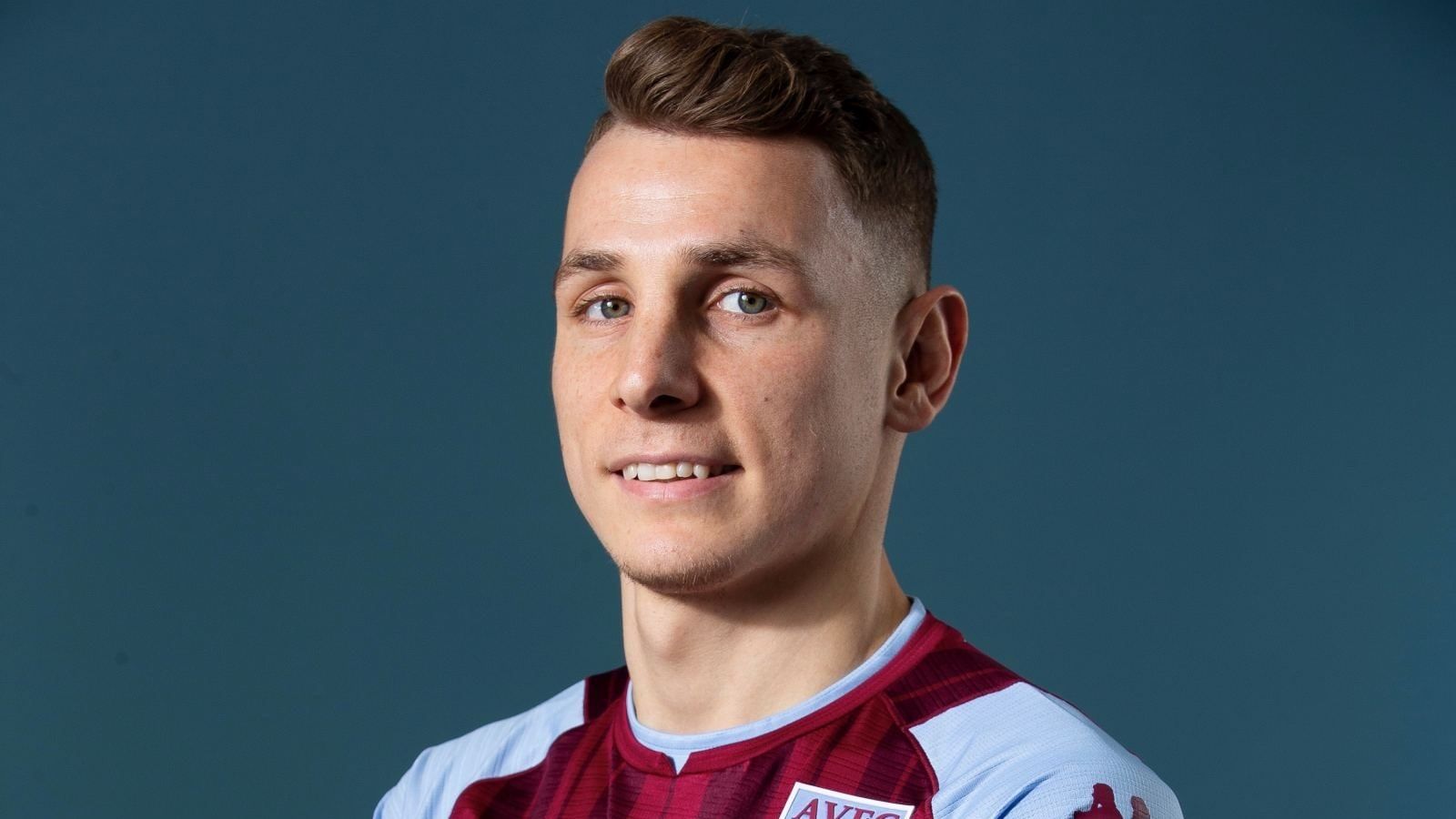 1600x900 Premier League: Aston Villa Sign France Defender Lucas Digne from Everton