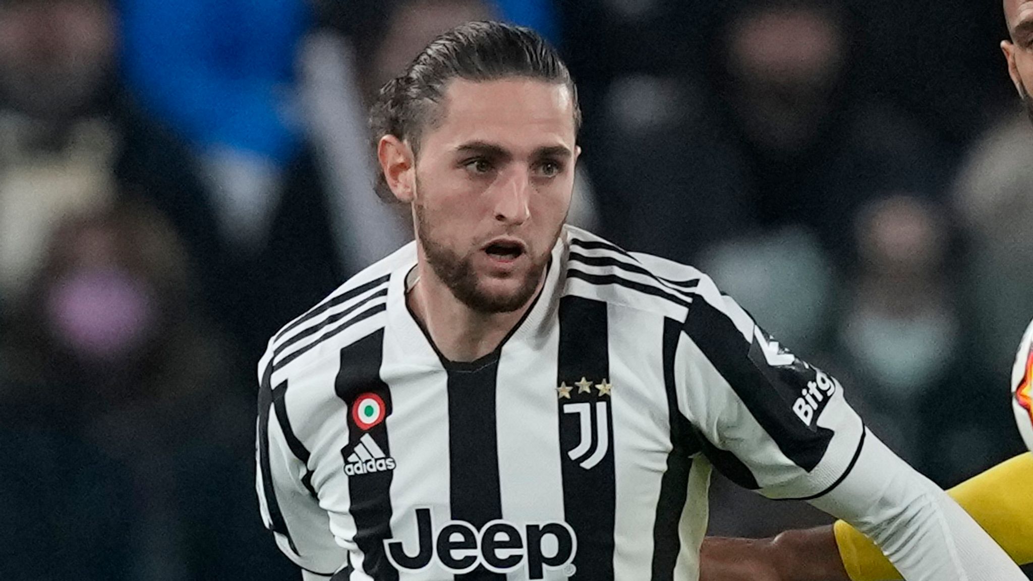 2048x1152 Football pundit Julien Laurens believes that Juventus midfielder Adrien Rabiot would be an upgrade on what Manchester United currently have