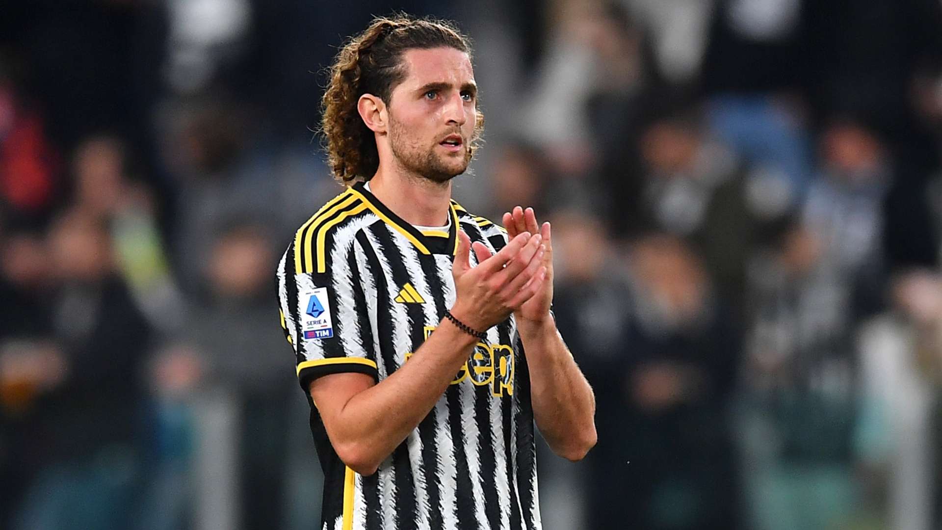 1920x1080 Man Utd making more moves! Red Devils closing in on free agent Adrien Rabiot following Juventus exit. Goal.com UK