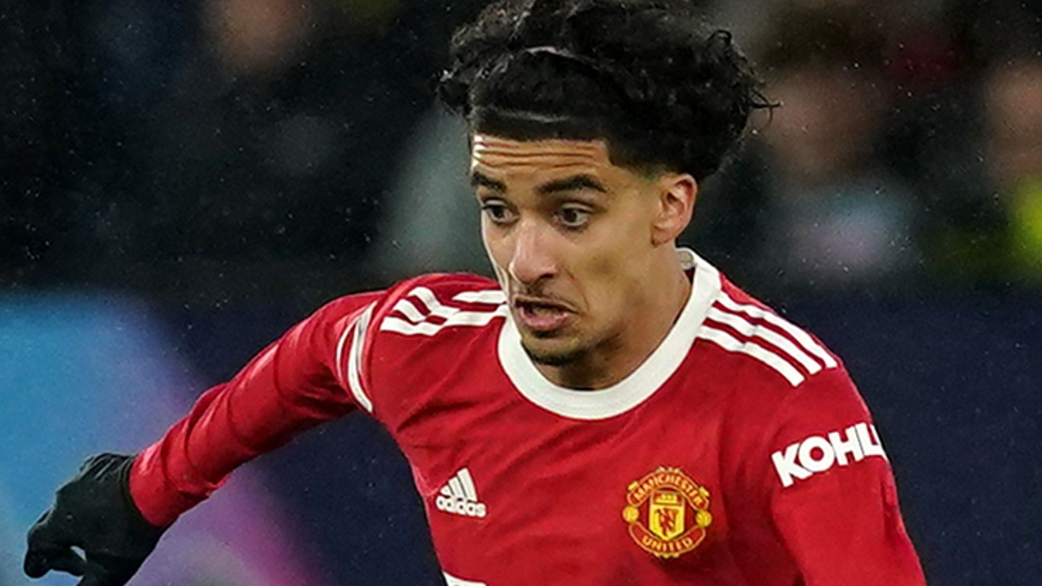 2048x1152 Zidane Iqbal: Iraq set to hand Manchester United teenager international debut away in Iran