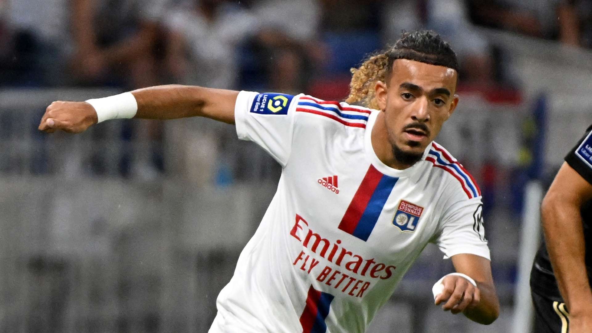 1920x1080 Chelsea see speculative first bid for Malo Gusto knocked back with Lyon determined to keep him