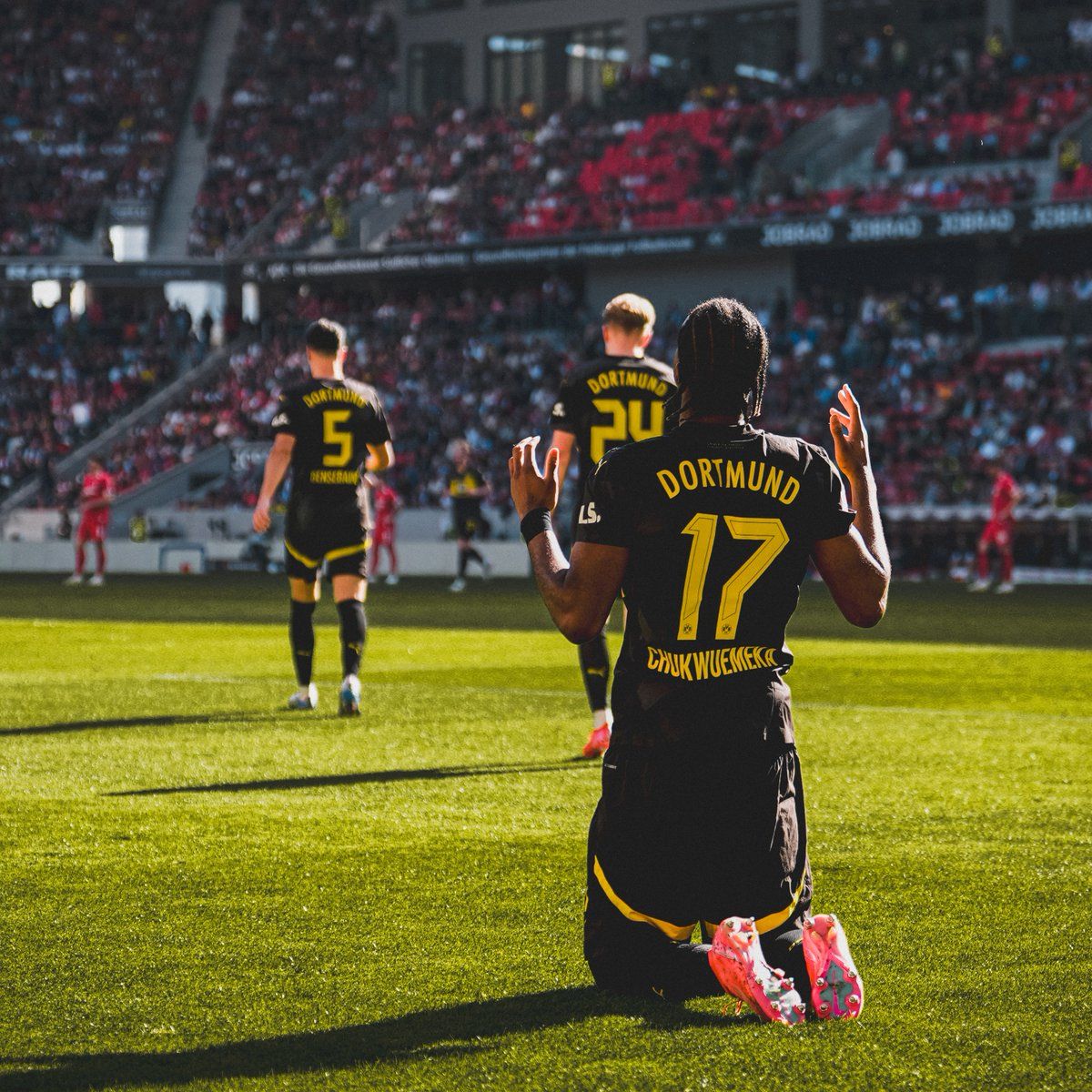1200x1200 Carney Chukwuemeka, take a bow. What a performance