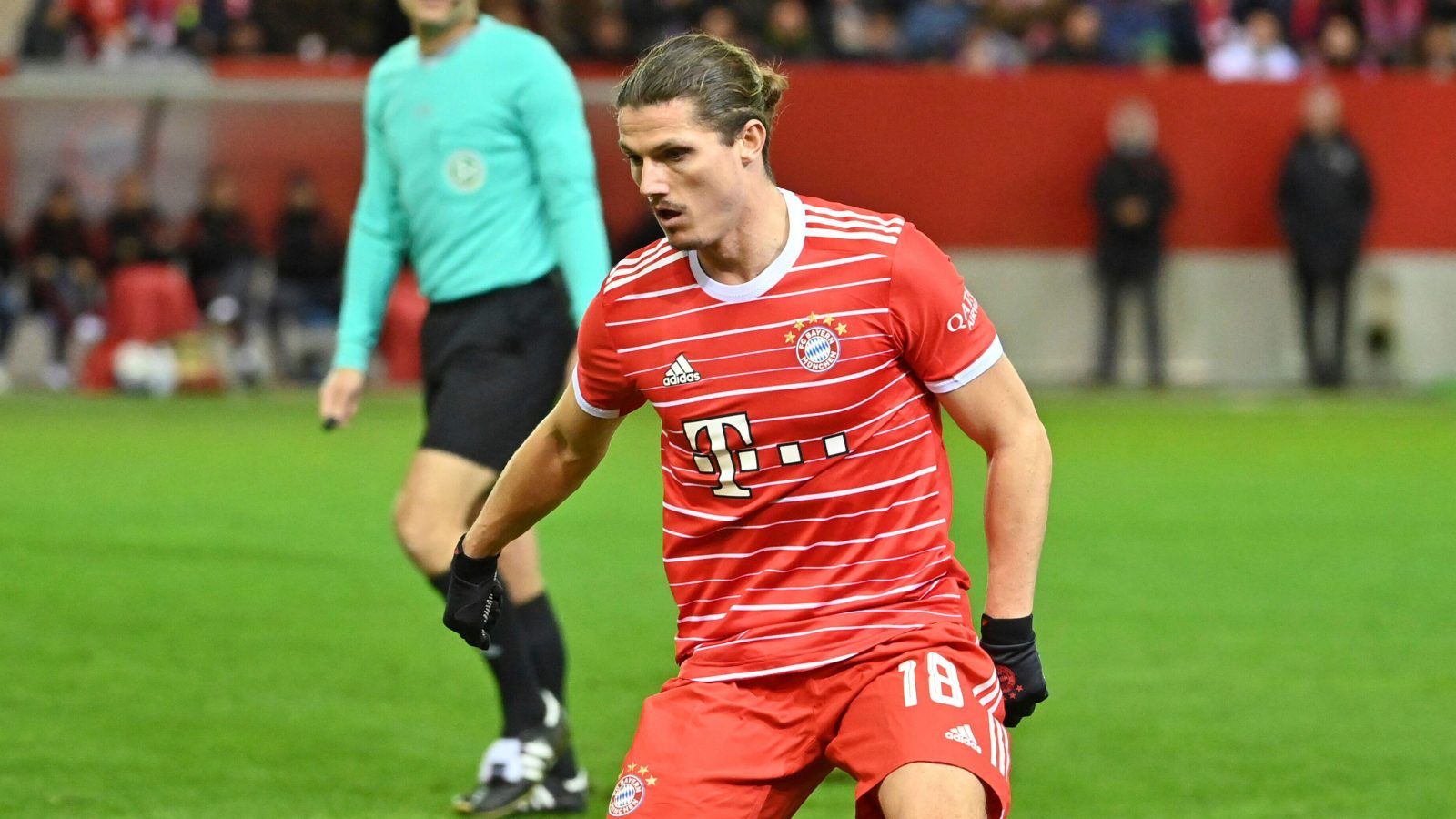 1600x900 Man Utd beat two Premier League rivals to sign 'killer' and Bayern Munich's summer plan is revealed