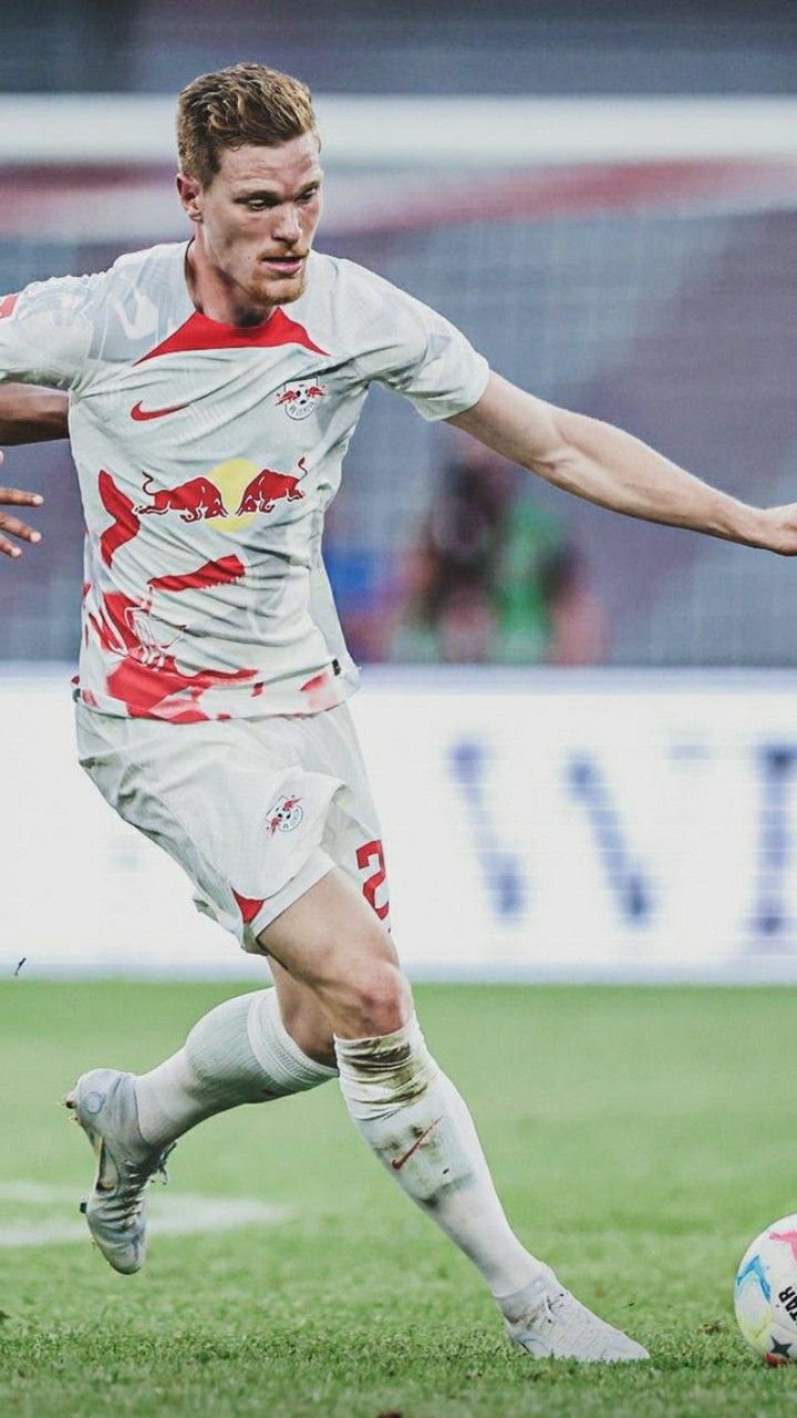 720x1280 Marcel Halstenberg