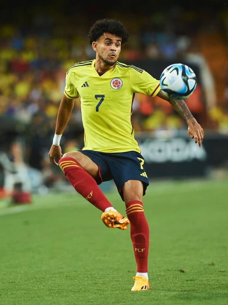 768x1024 Luis diaz ideas. football players, james rodriguez, football