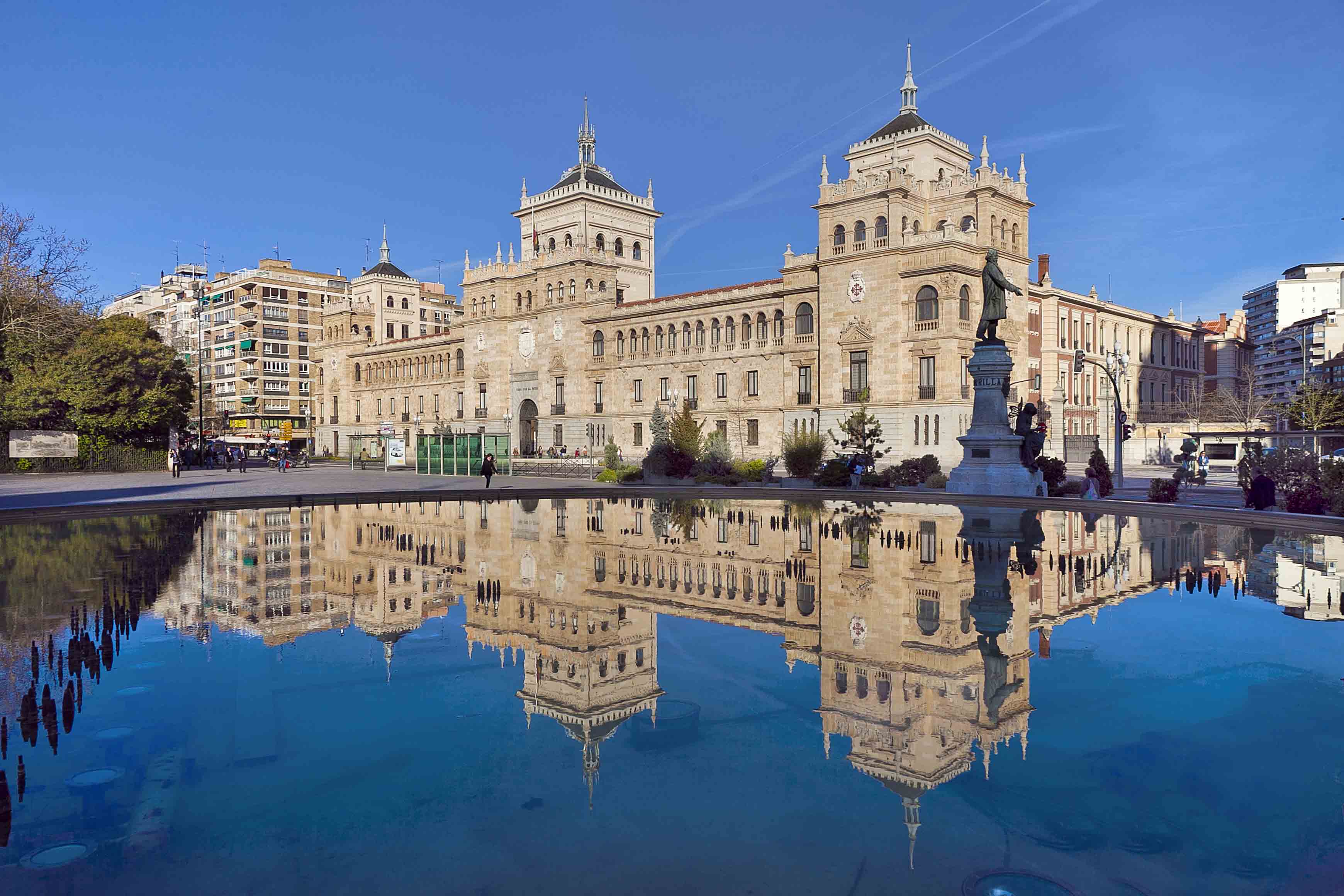 3480x2320 Turismo refuerza su programación de visitas turísticas guiadas en el puente de agosto. Portal Web del Ayuntamiento de Valladolid