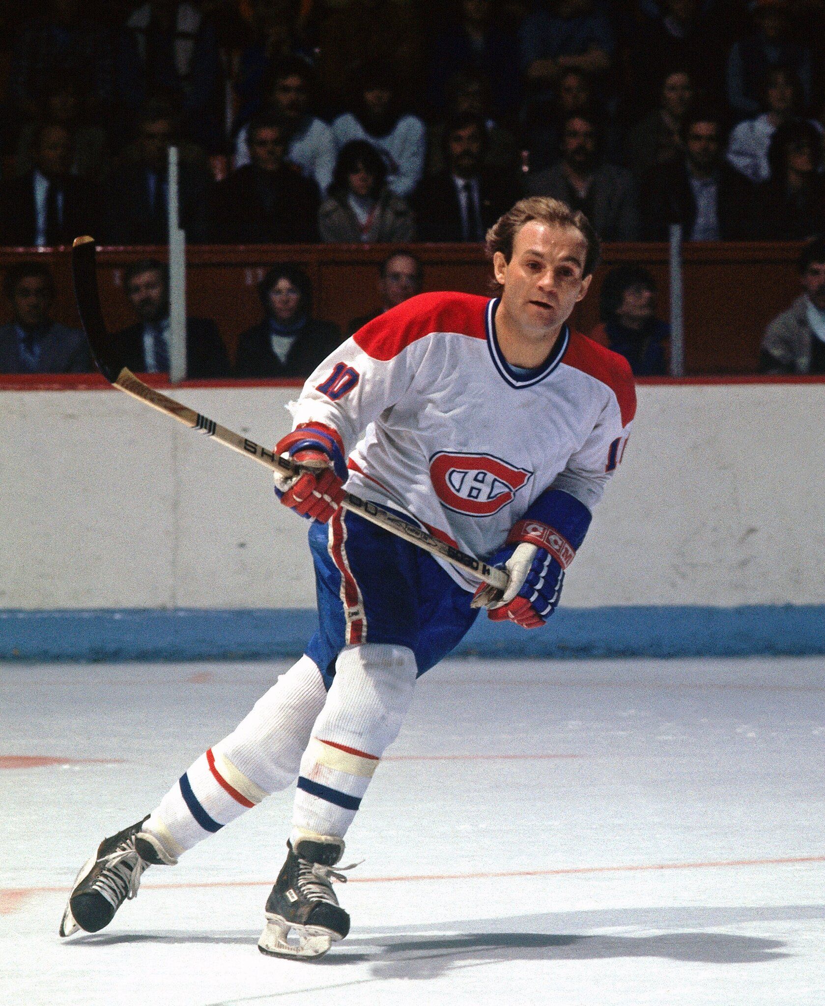 1679x2048 Guy Lafleur, Dynamic Star of the Montreal Canadiens, Dies