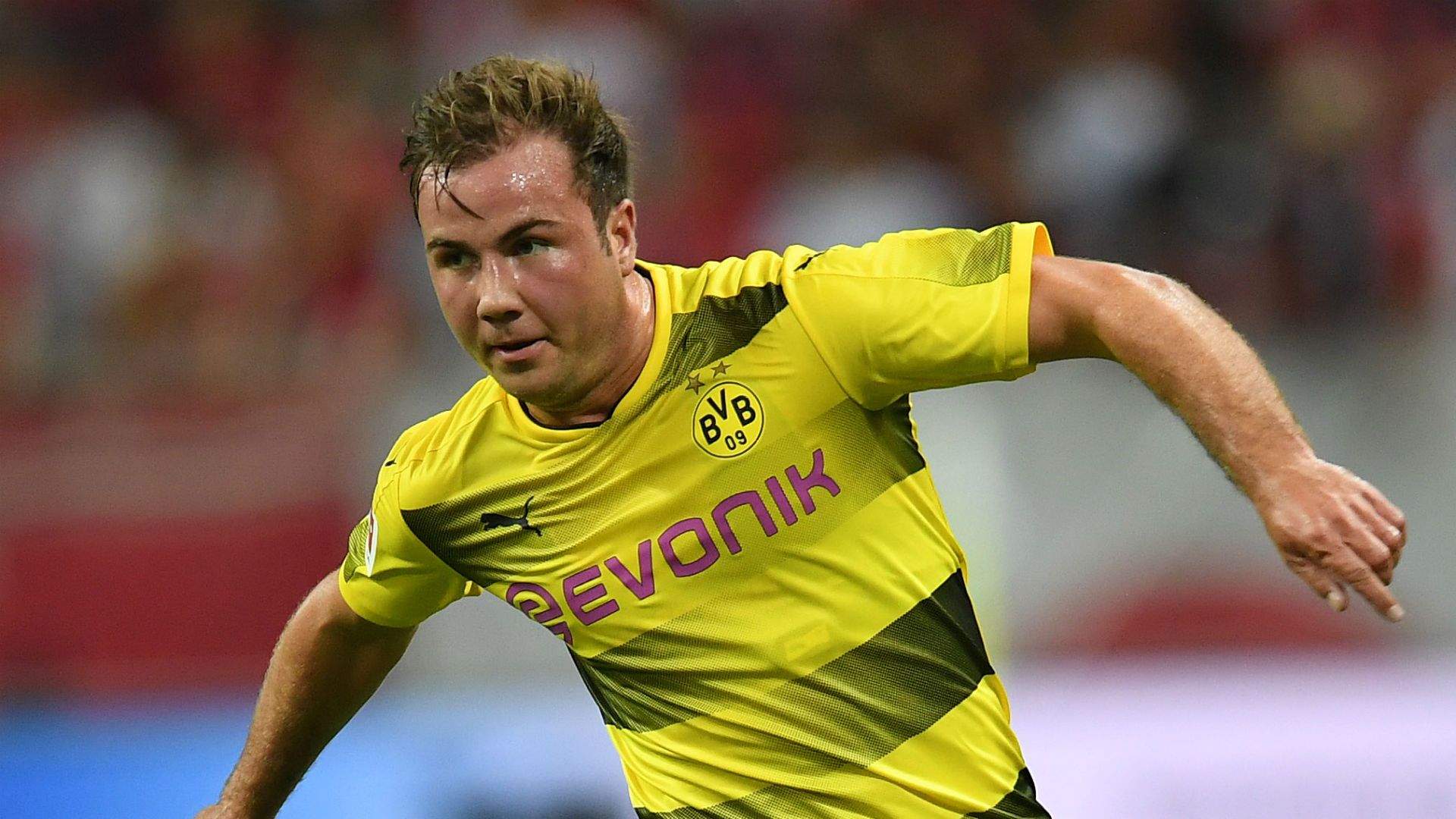 1920x1080 Gotze determined to make 'beautiful' Dortmund return count