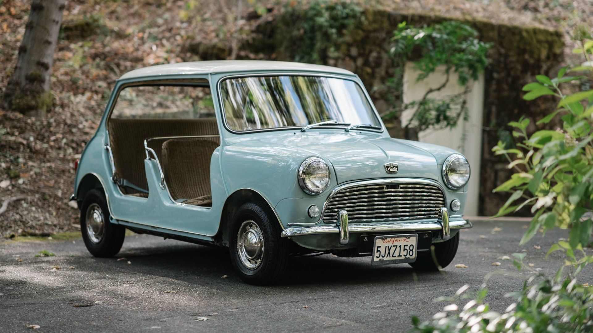 1920x1080 Immensely Rare 1962 Austin Mini Beach Car Sells for Astonishing $000
