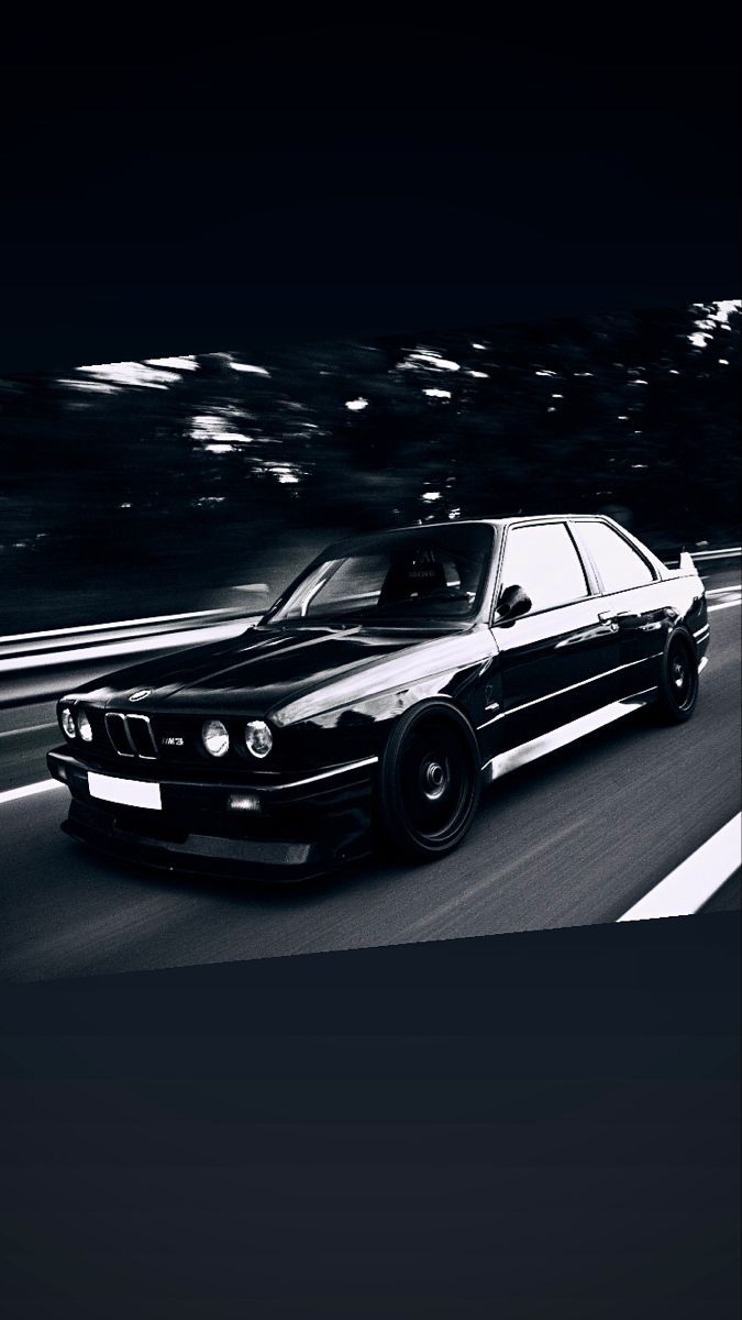 675x1200 Bmw E30 (M3) Wallpaper