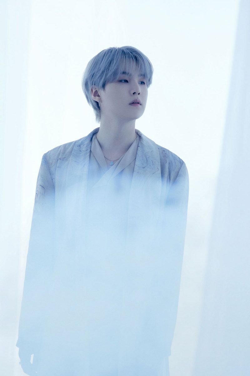 800x1200 BTS 'Proof' Concept Photo: See All 36 Pics