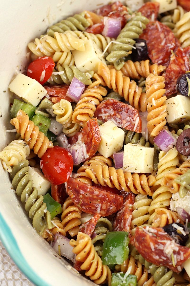 800x1200 Classic Pasta Salad