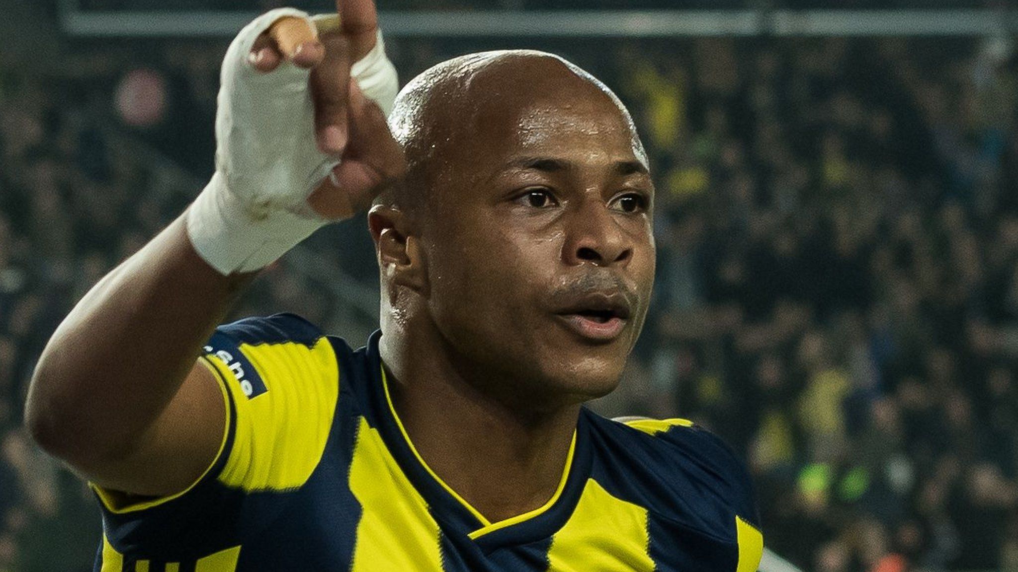 2048x1152 Andre Ayew: Swansea City forward could join Fenerbahce permanently
