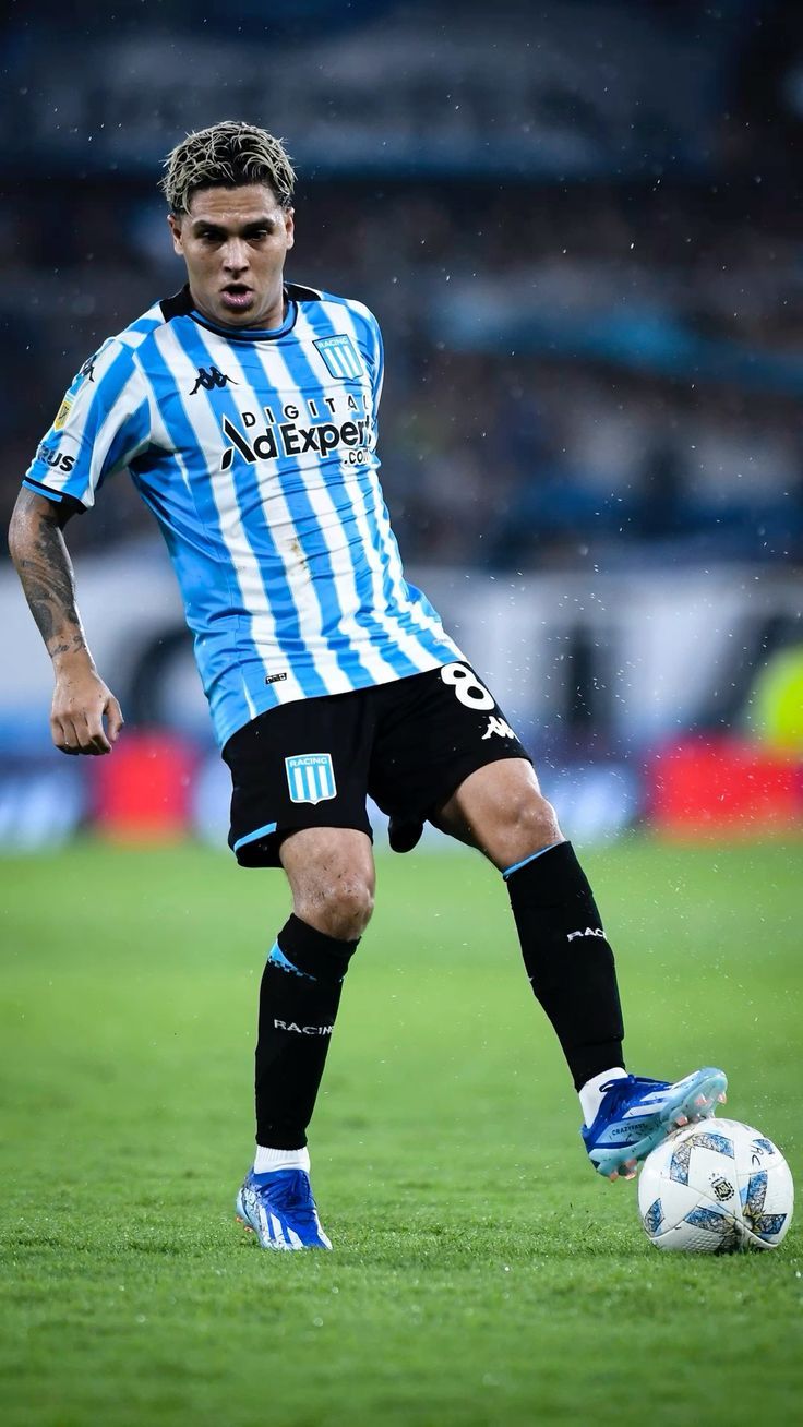 736x1308 Juan fernando Quintero Paniagua