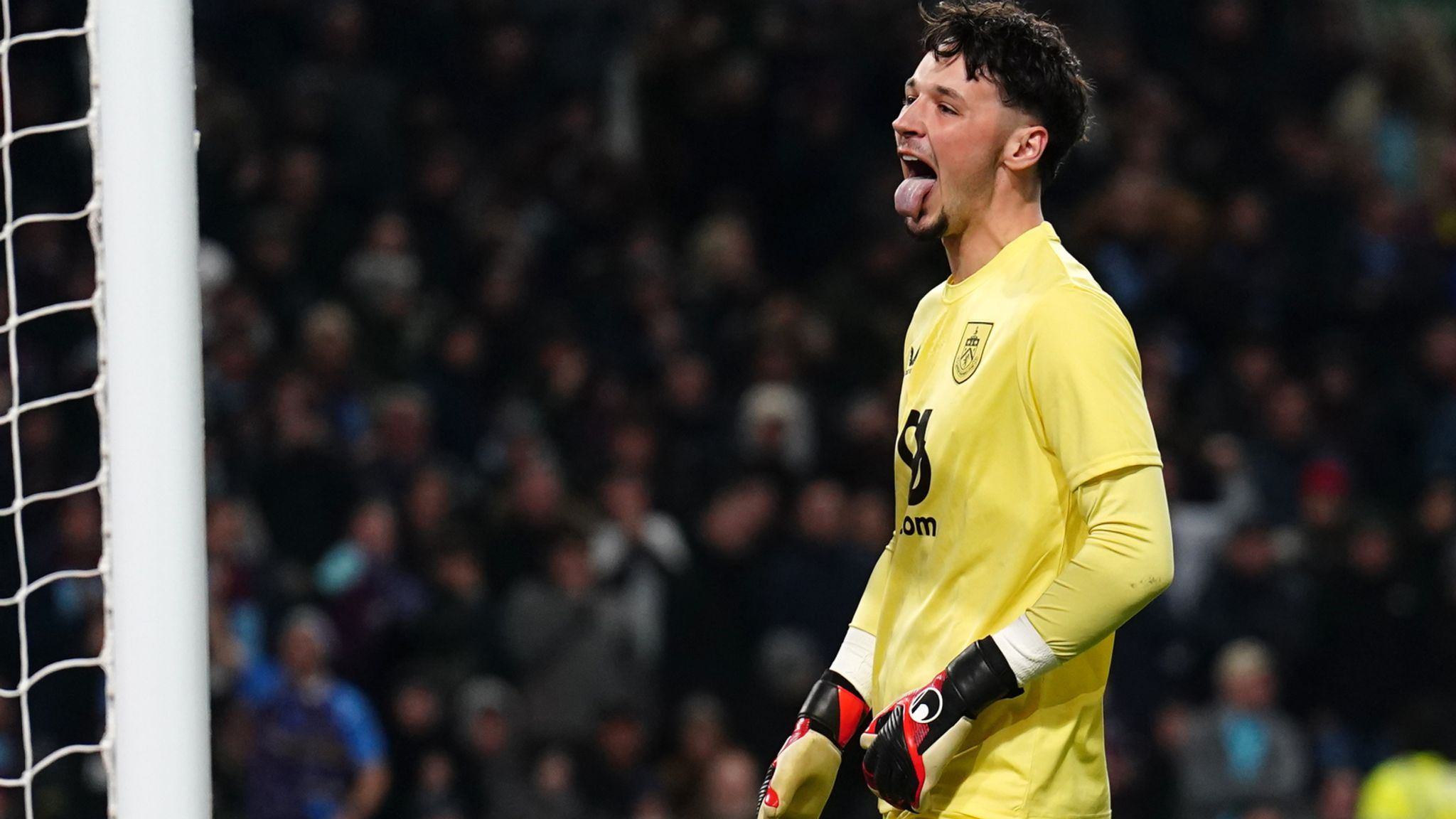 2048x1152 Man City transfer news: Deal expected for Burnley and England goalkeeper James Trafford to return to City. Transfer Centre News