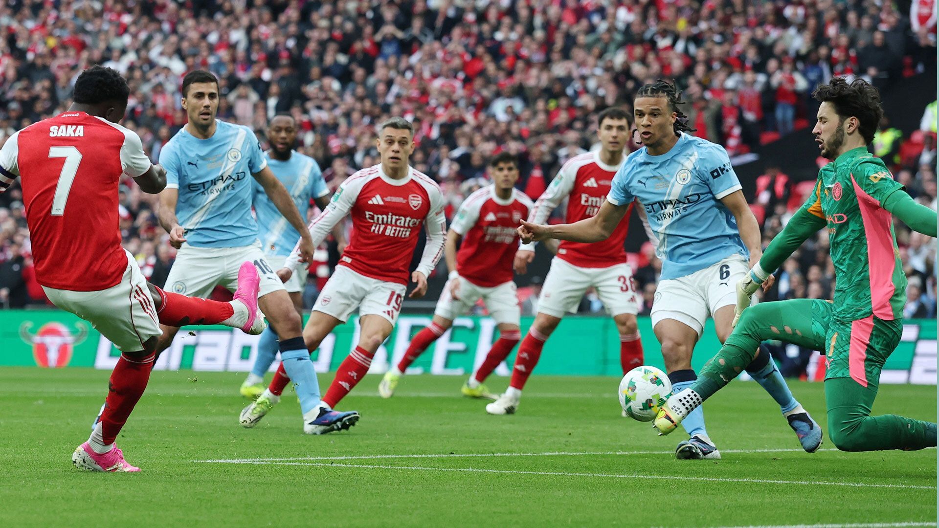 1920x1080 Fans stunned as Man City backup James Trafford pulls off miraculous TRIPLE save to deny Arsenal in Carabao Cup final