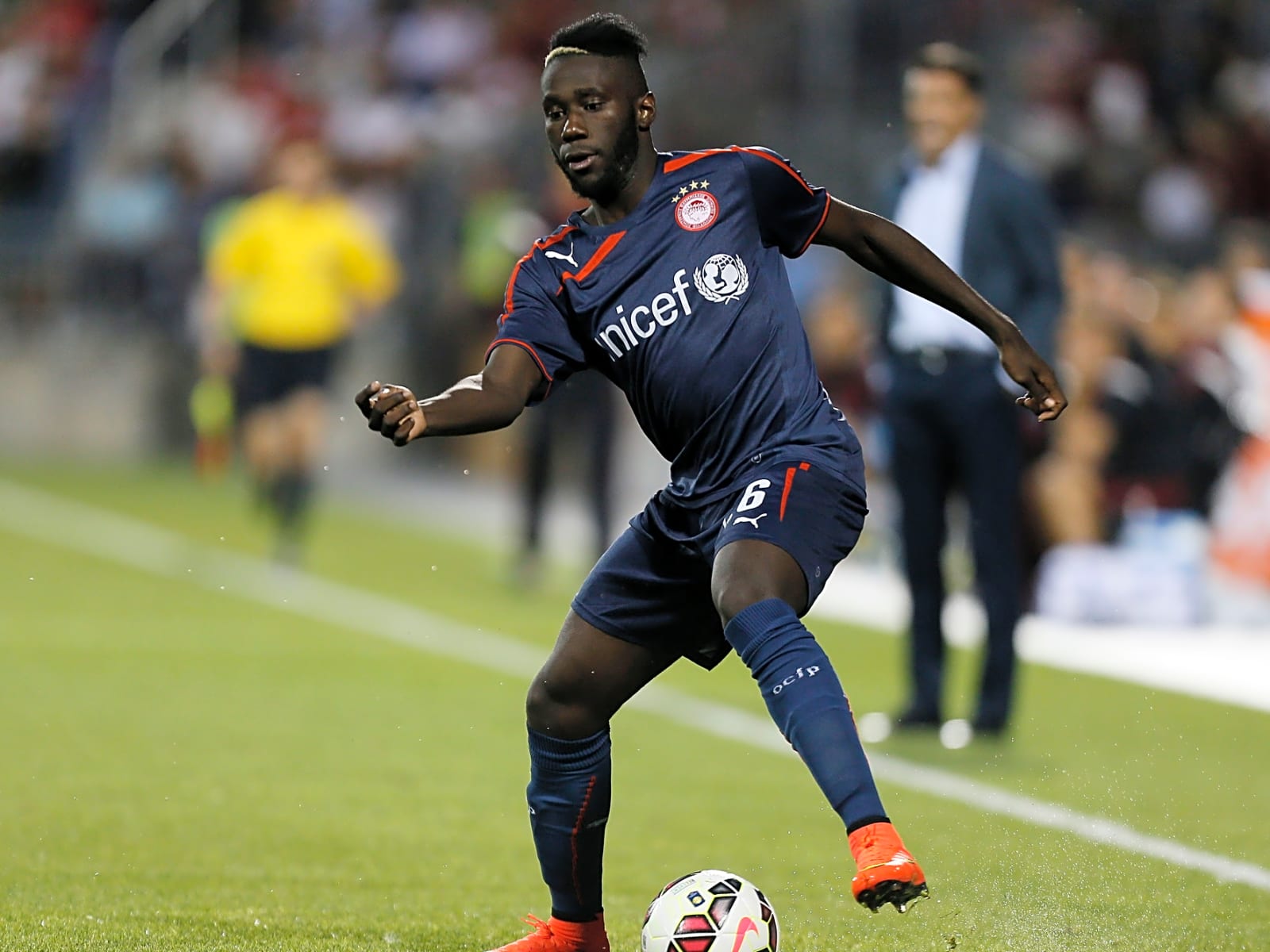 1600x1200 Premier League veteran plots escape from Sunderland in January
