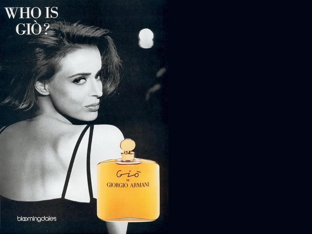 1024x768 Pio Perfume for Women by Giorgio Armani Photo Gallery Image