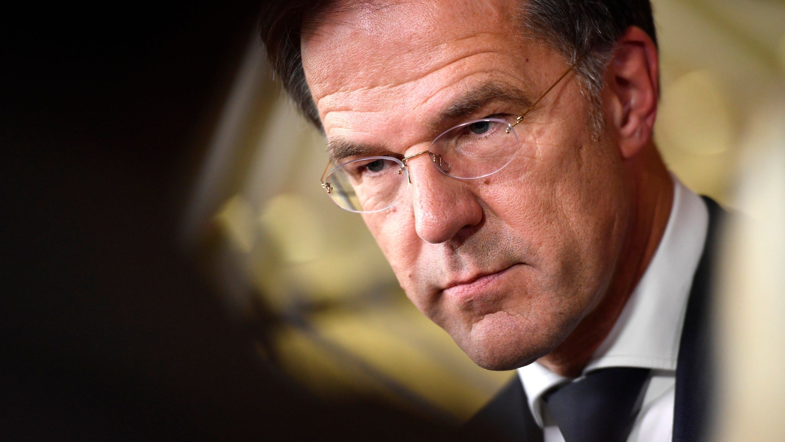 2560x1440 Dutch PM meets lawmakers amid govt tensions over migration. WOWK 13 News