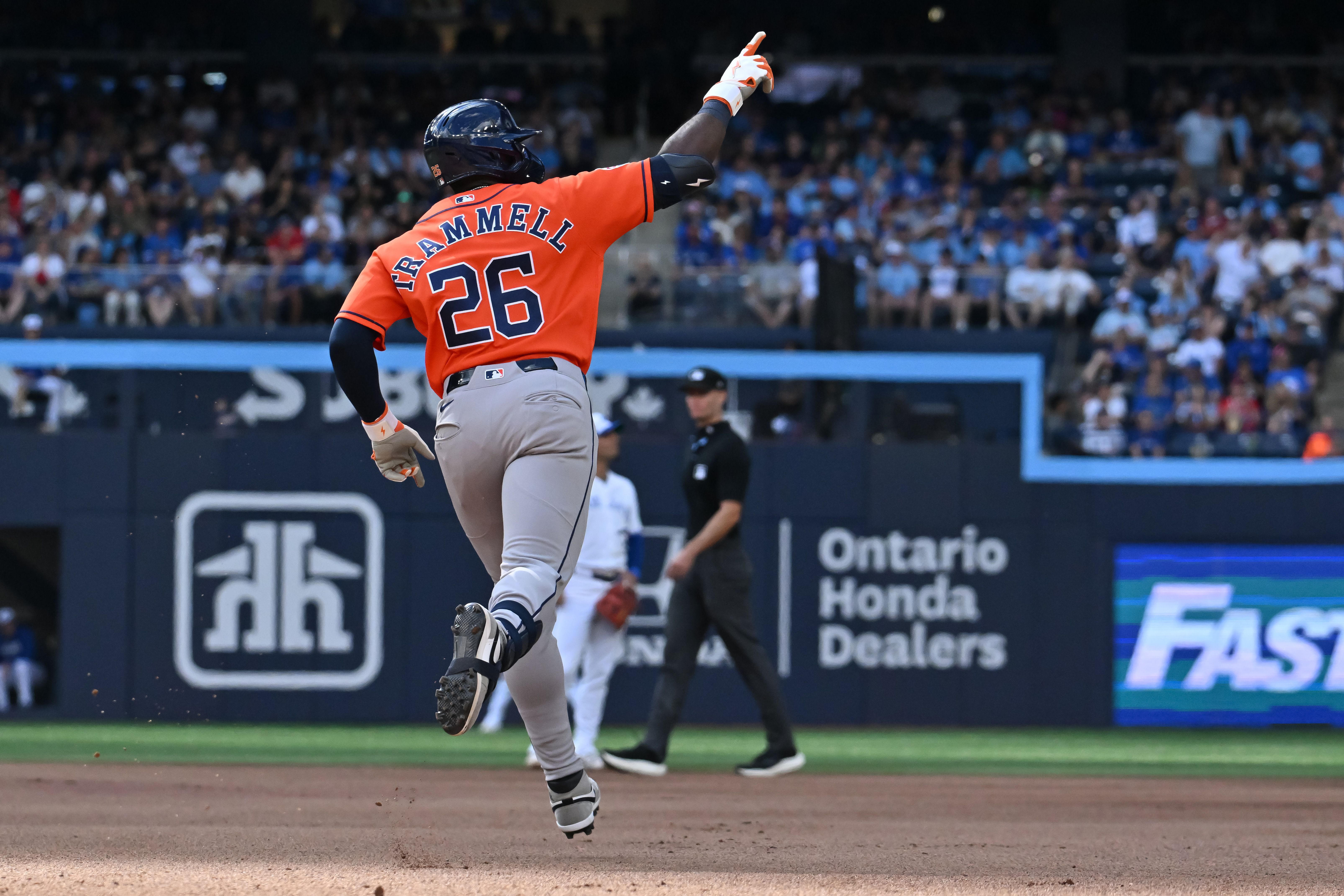 6422x4282 Joey Loperfido Hits Tiebreaking 3 Run HR In 11th Inning As Astros Beat Blue Jays 9 7 -