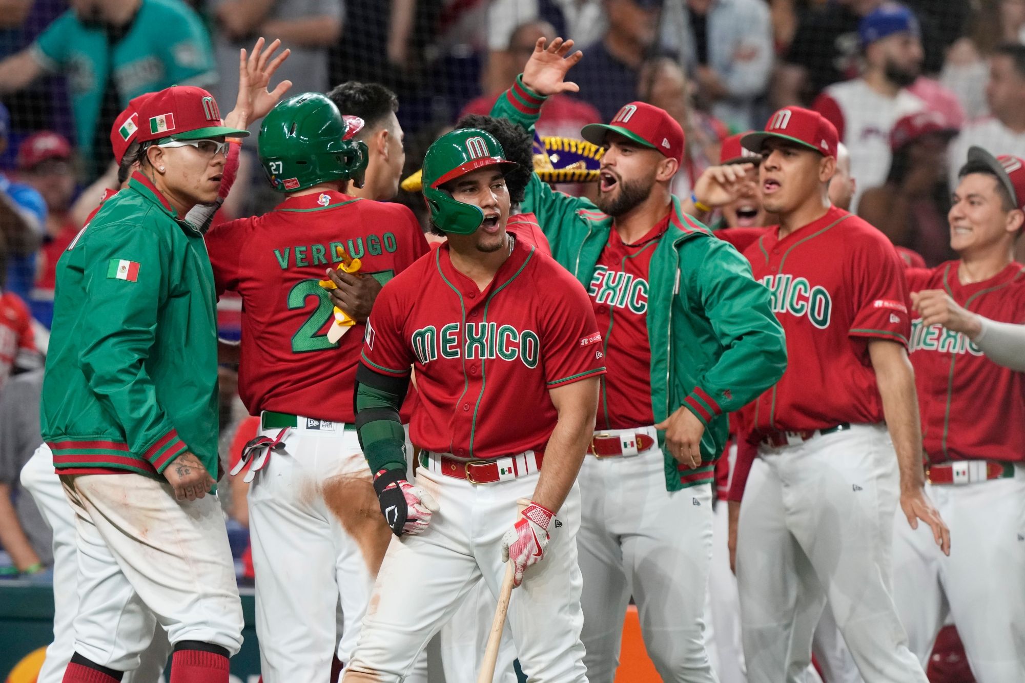2000x1333 Mexico rallies past Puerto Rico, into World Baseball Classic semifinals