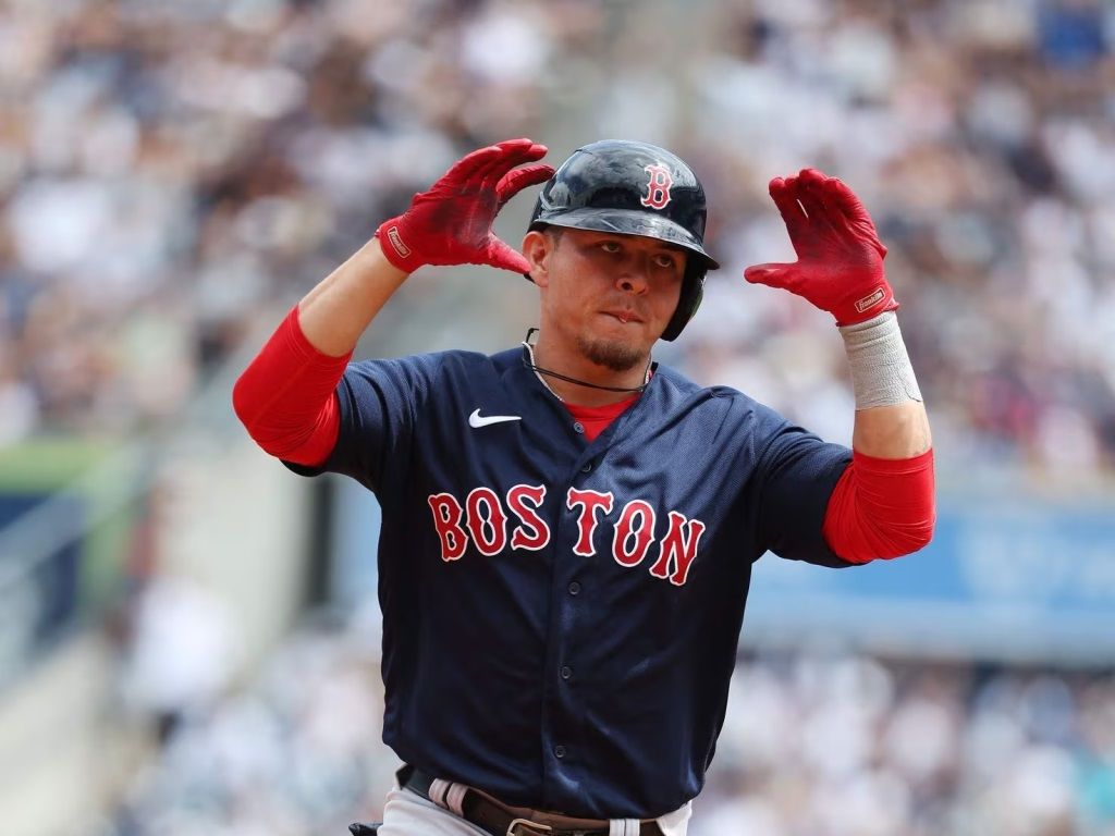 1024x768 Marineros adquieren a Luis Urías procedente de Boston