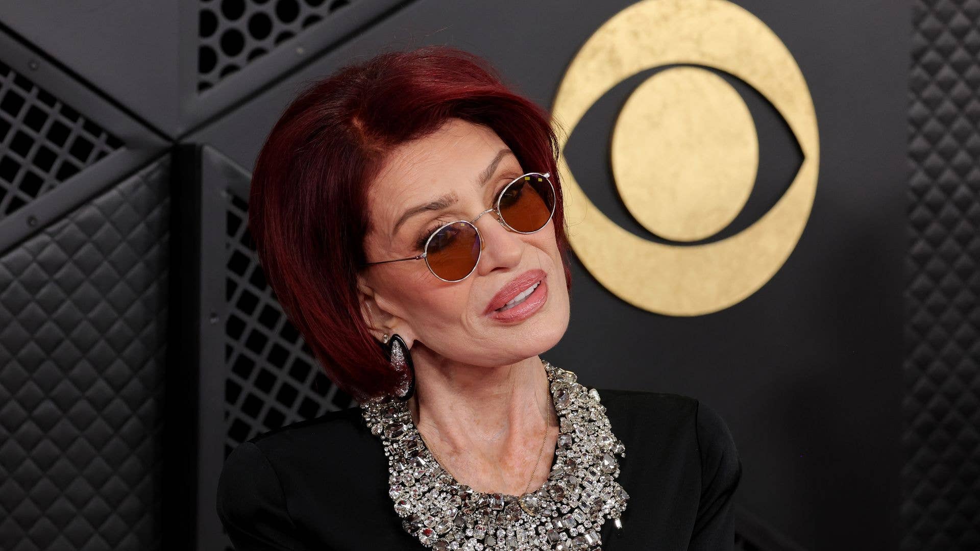 1920x1080 Sharon Osbourne looks incredibly ageless as she hits the Grammy red carpet