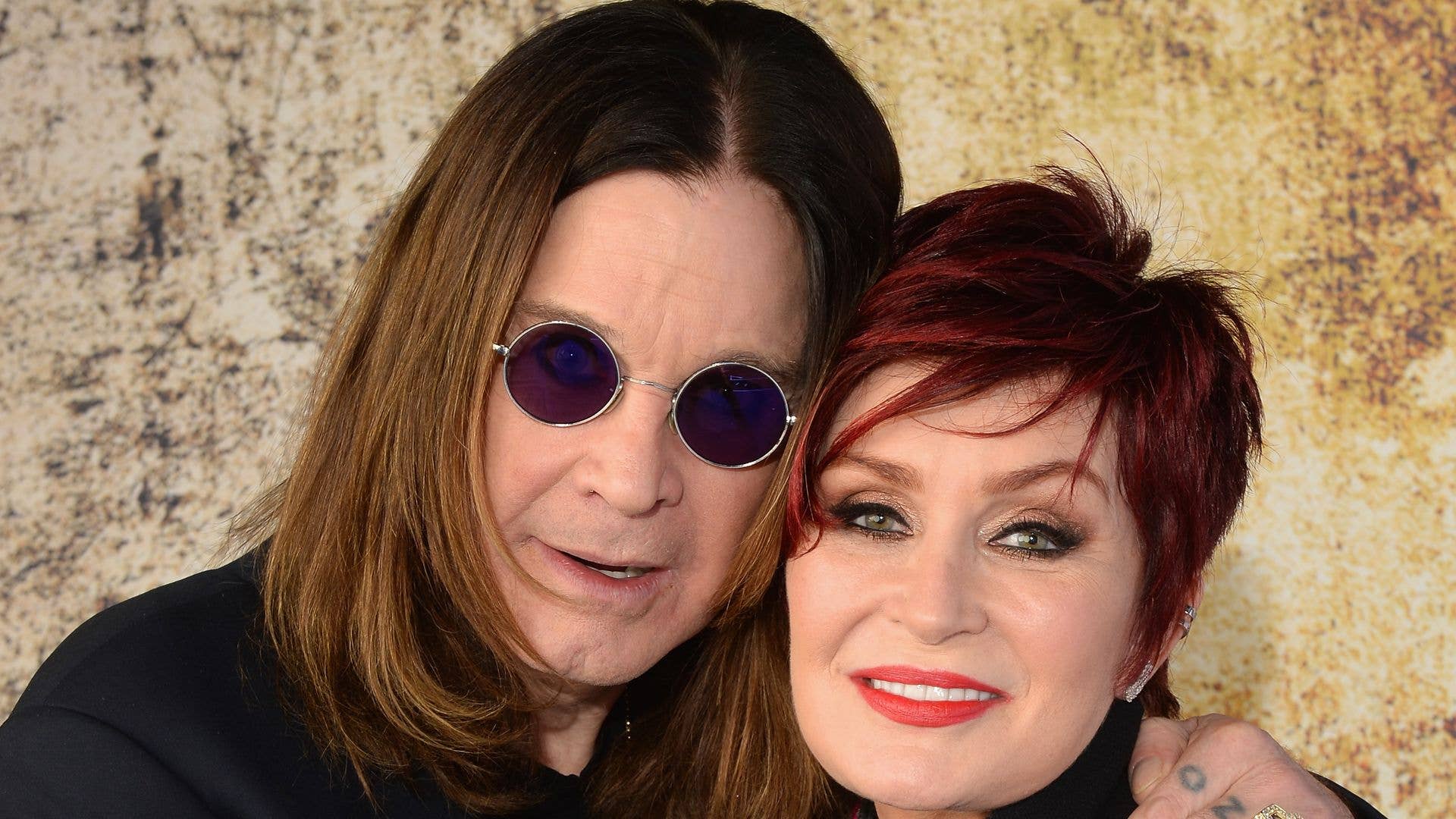 1920x1080 Ozzy Osbourne and Sharon Osbourne's marriage in photo throughout the years