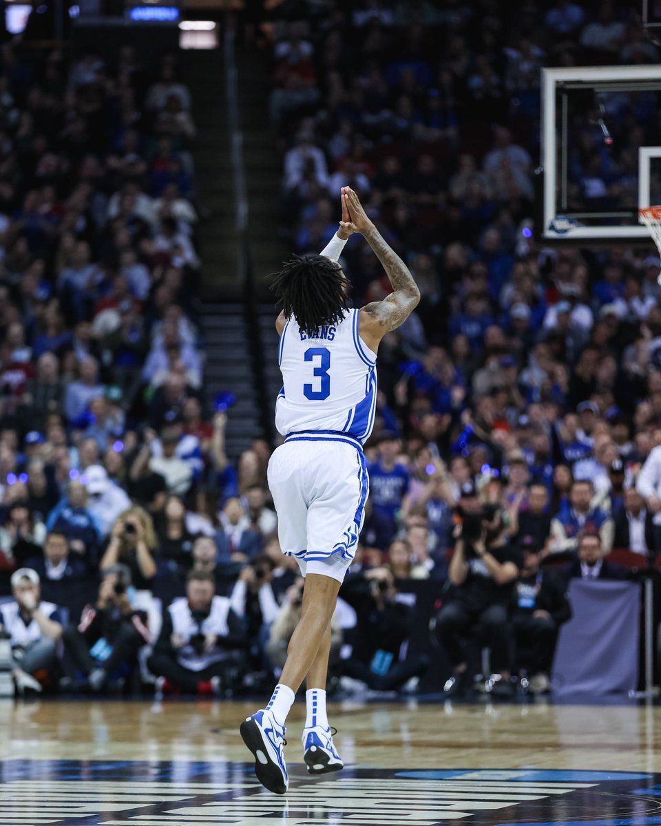 960x1200 Isaiah Evans on X