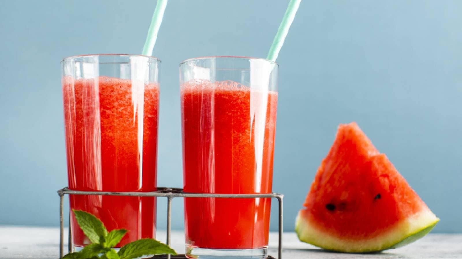 1600x900 Watermelon juice