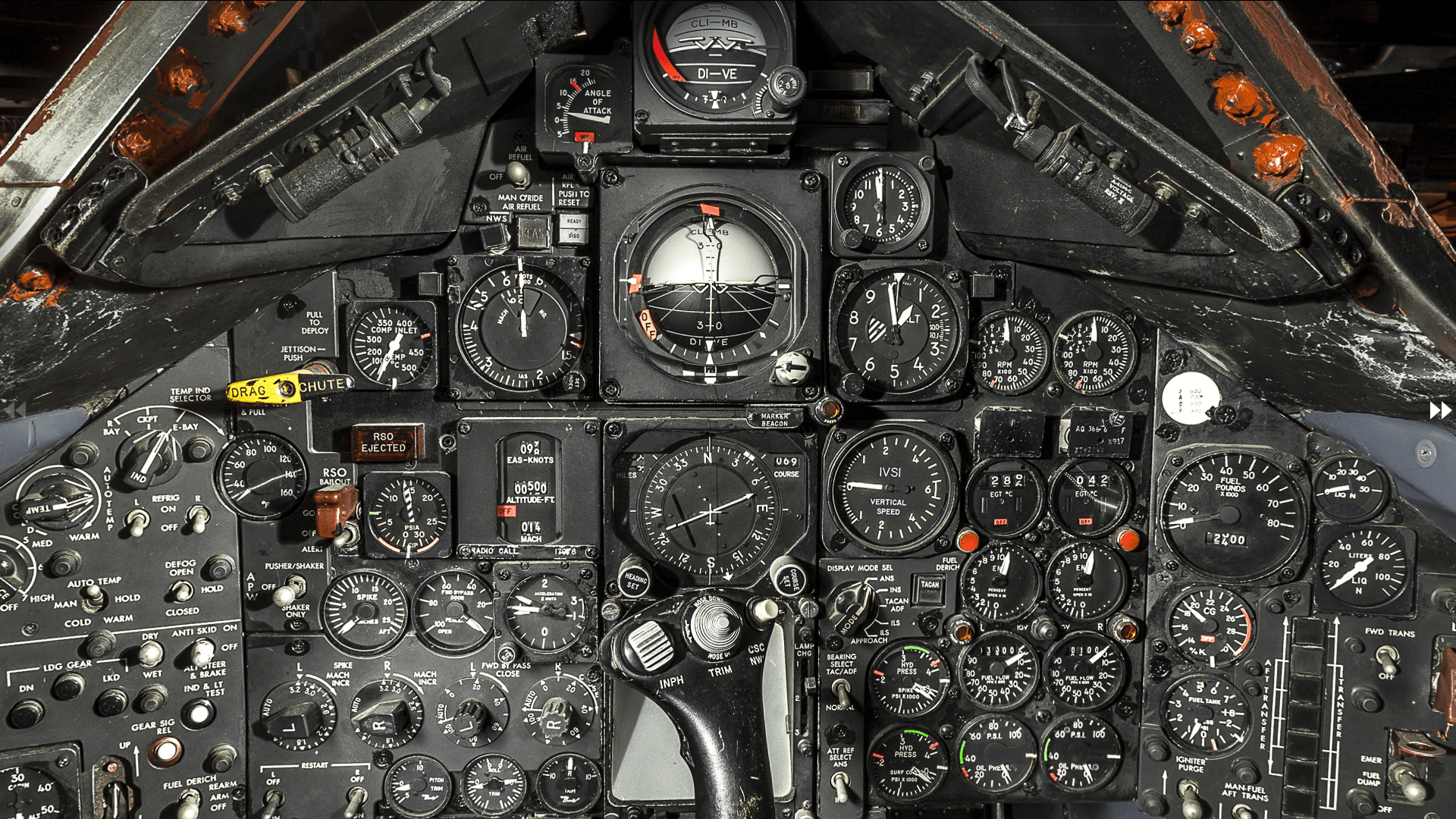 1920x1080 Lockheed SR 71A Blackbird, National Museum Of The United States Air Force, Wright Patterson Air Force Base, Near Dayton, Ohio, USA, Forward Cockpit, Instrument Panel Detail.png