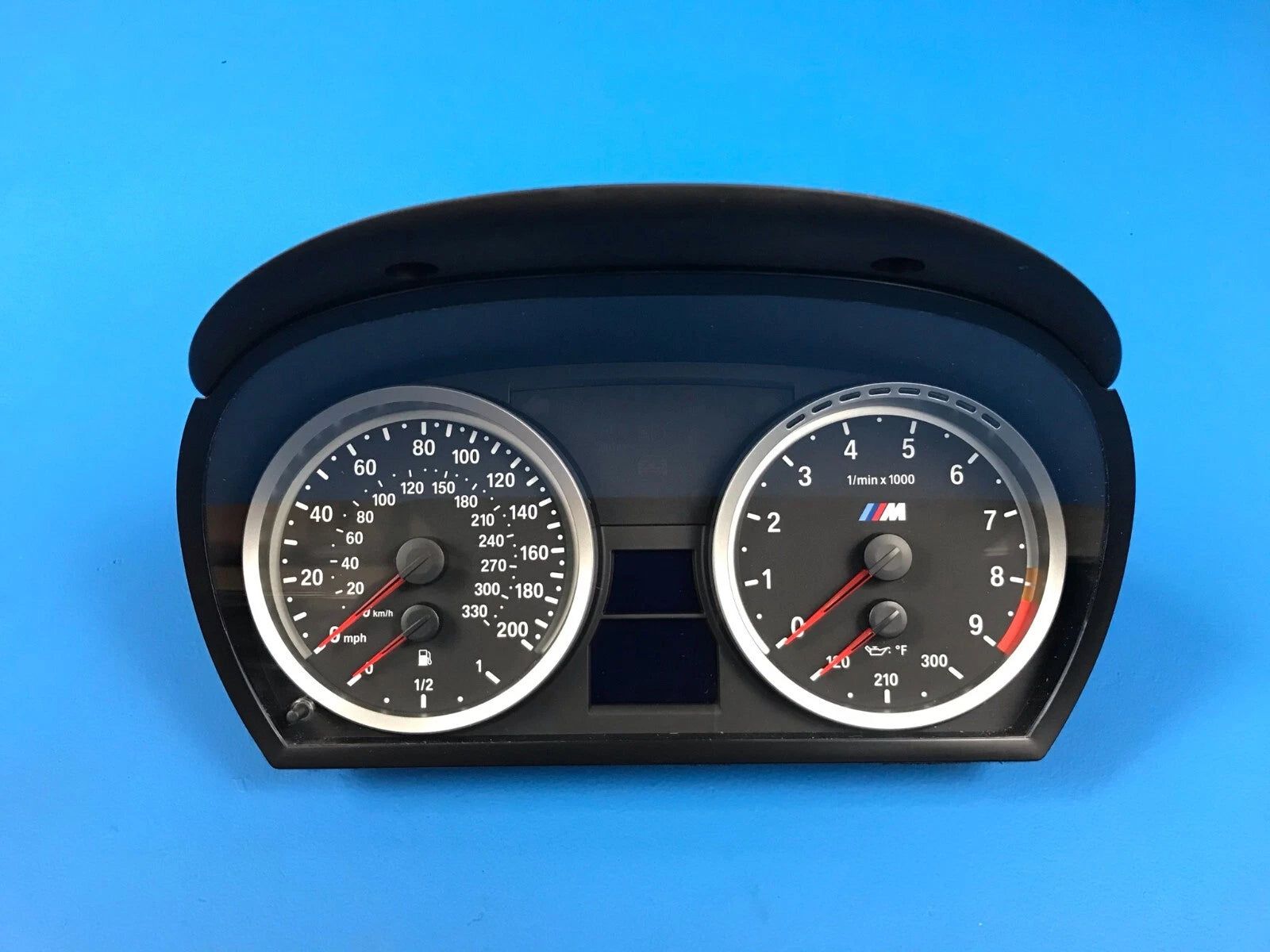 1600x1200 2006–2013 BMW 3 Series E9X Instrument Cluster Virginization