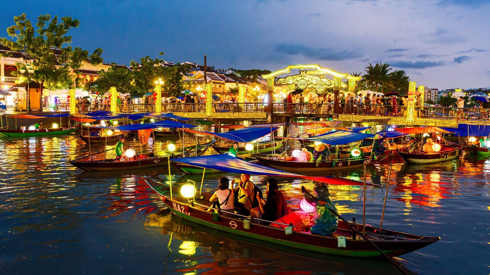 1600x900 Best Place I've Ever Visited Is in Vietnam: Hoi an, Things to Do