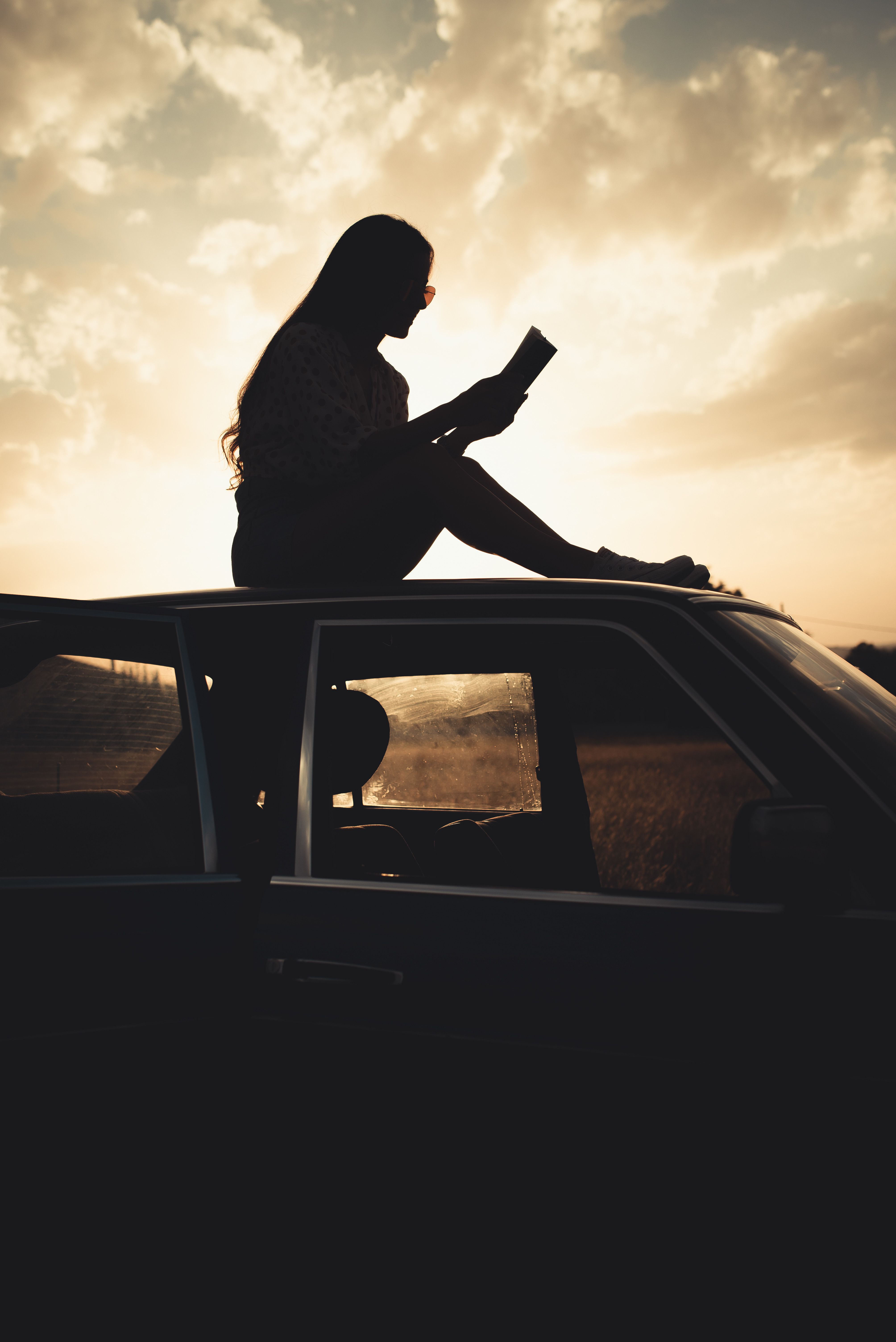 4016x6016 Phone wallpaper: Books, Reading, Machine, Dark, Girl, Silhouette, Car 140646