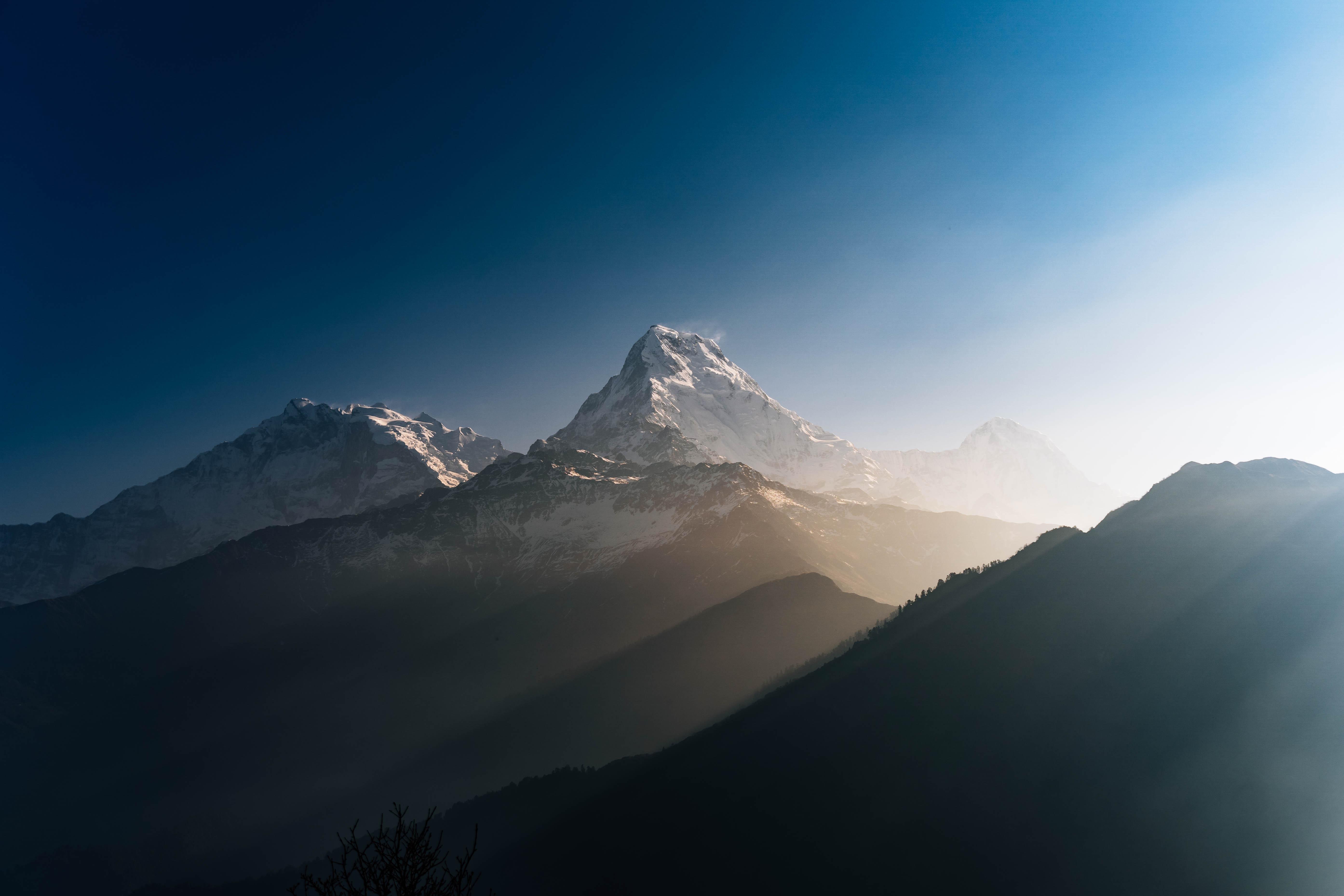 5575x3717 Trekked for an hour in the dark to watch the sun rise over the Annapurna mountains, while enjoying a cup of coffee on top of Poon Hill, Nepal. [5575x3717] [OC]