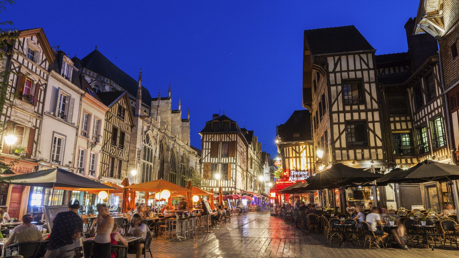 1600x900 France Is Home To An Alluring Medieval Destination Famous For Shopping And Champagne