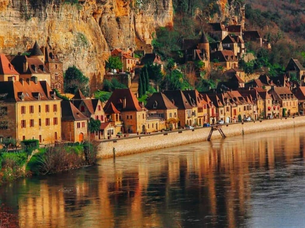1024x768 Storybook Towns in France That Feel Straight Out of a Fairytale (One Inspired a Disney Movie)